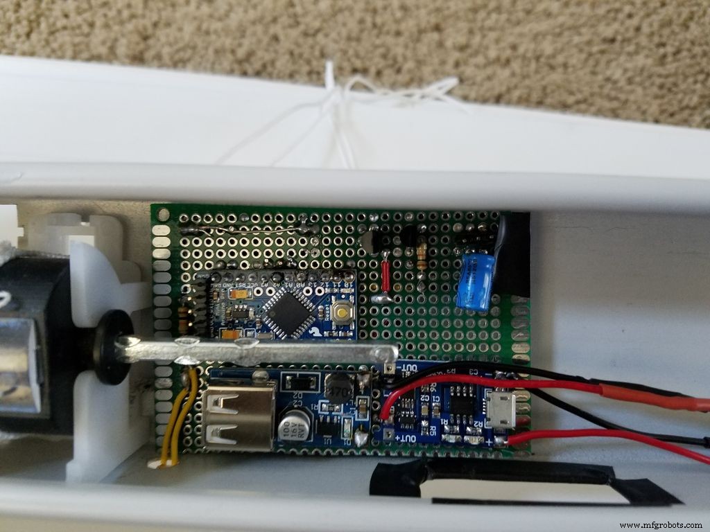 Smart Blinds: Automated Light Control with Arduino & Solar Power
