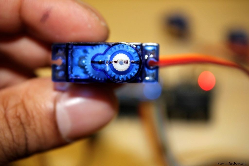 MeArm Robot Arm V1.0 – Build Your Arduino & Raspberry Pi-Powered Robotic Arm