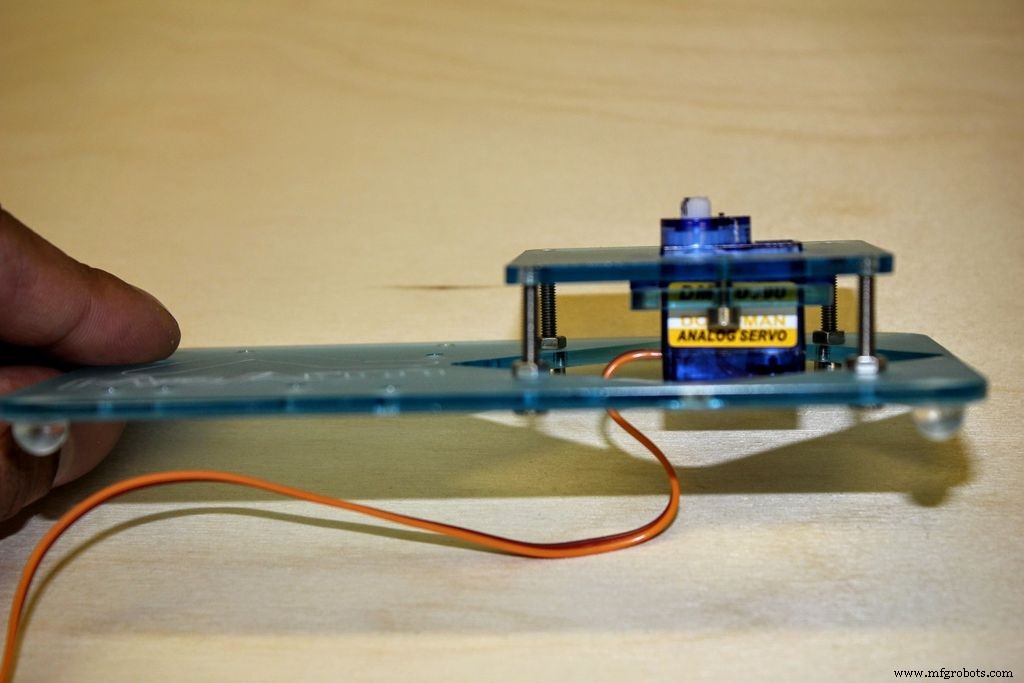 MeArm Robot Arm V1.0 – Build Your Arduino & Raspberry Pi-Powered Robotic Arm