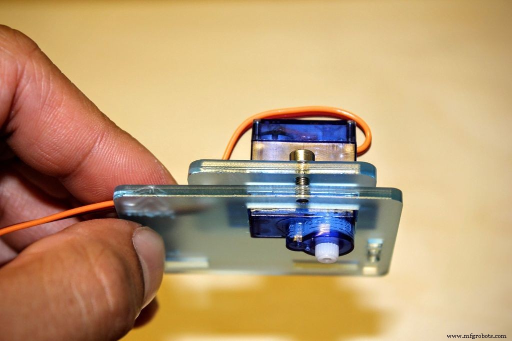 MeArm Robot Arm V1.0 – Build Your Arduino & Raspberry Pi-Powered Robotic Arm