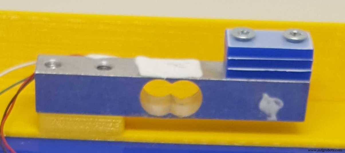 Really Smart Box: IoT-Enabled Smart Storage Solution