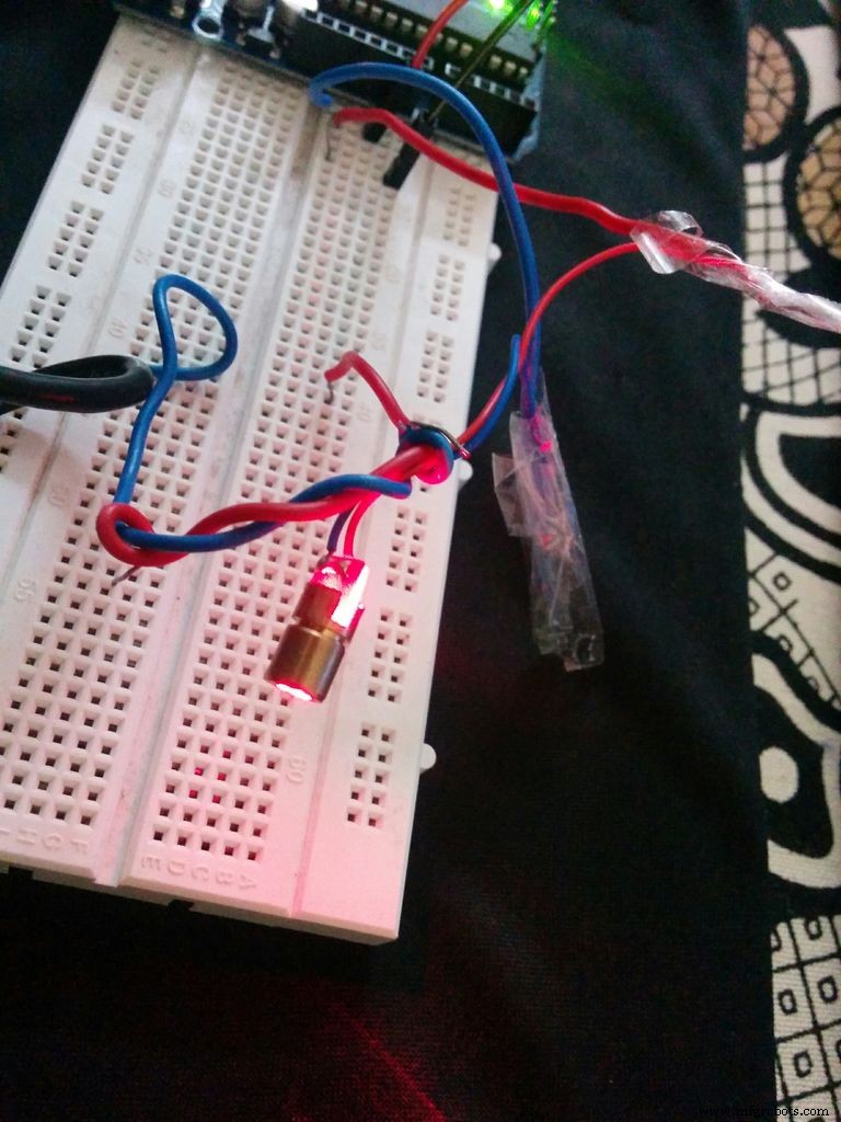 Morse Code Communication with Laser Module – Dual‑Side Arduino Project