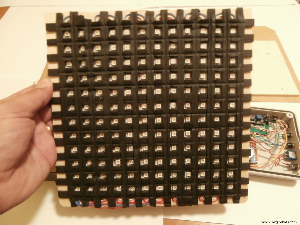 Build an Italian Word Clock with Arduino Nano, NeoPixel, LCD, and RTC