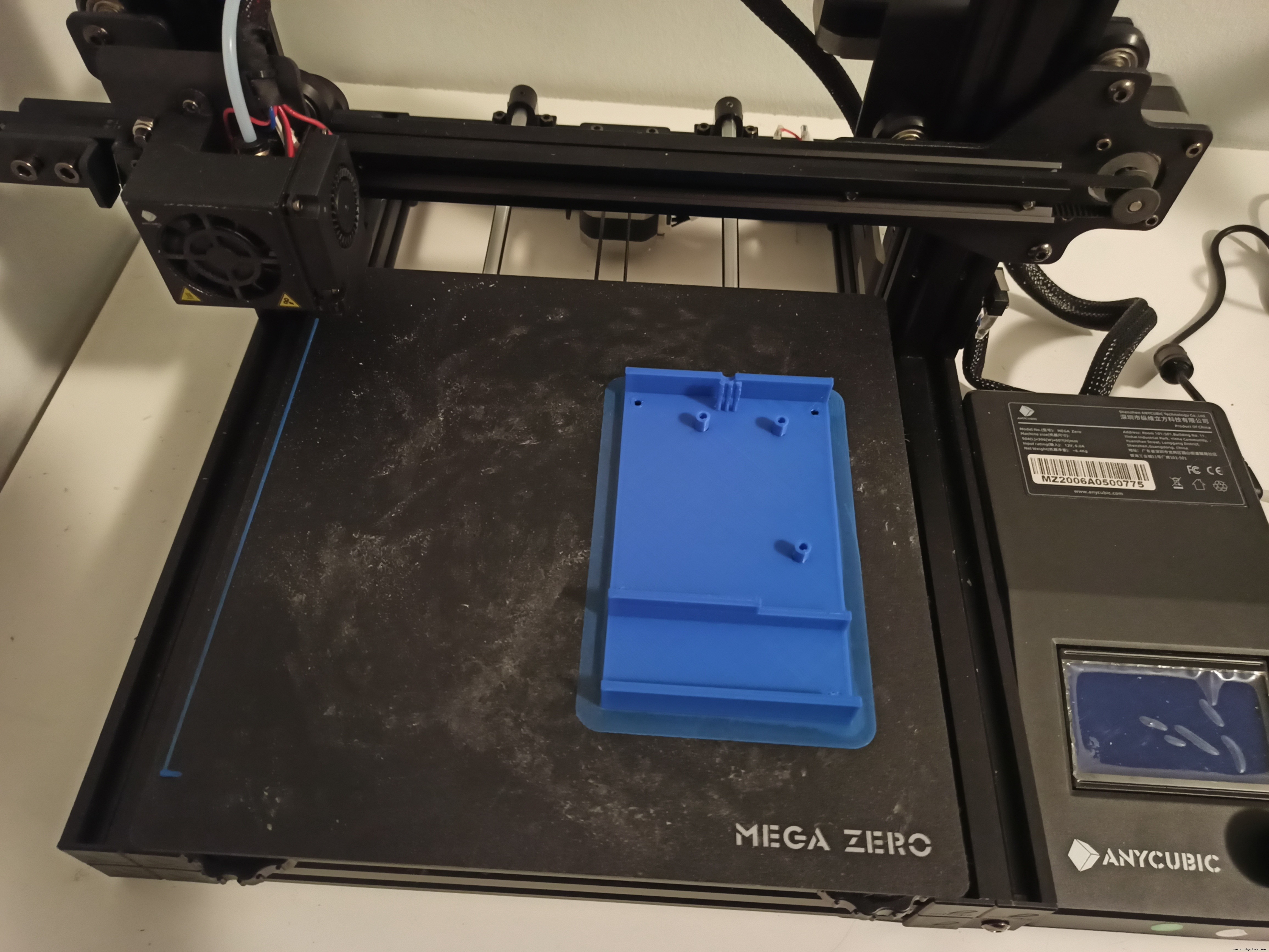 Custom Arduino TV Remote – Battery‑Powered, 3D‑Printed Case