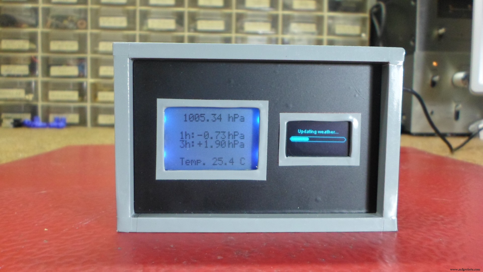 Compact Weather Station: Arduino Nano & ESP8266 with BMP280 Barometric Sensor & OLED/Nokia LCD Display