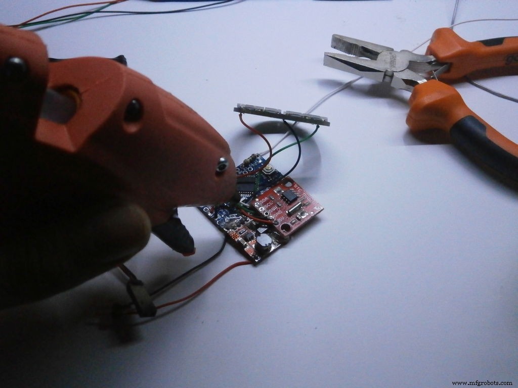 Pixie: An Arduino‑Based NeoPixel Wristwatch – Sleek, DIY LED Timepiece