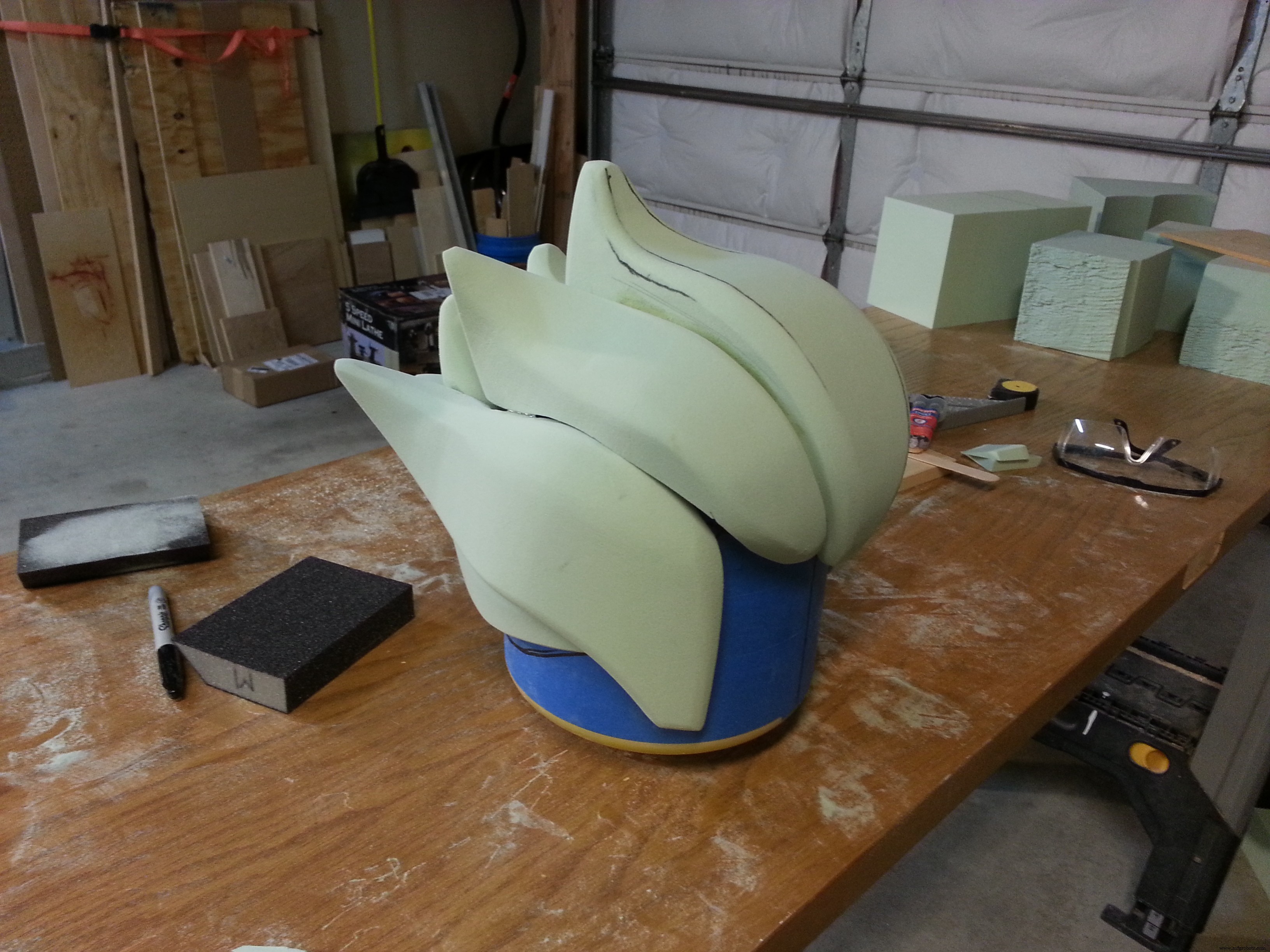 Build a Giant Lego Minifigure Animatronic Operation Game with Arduino