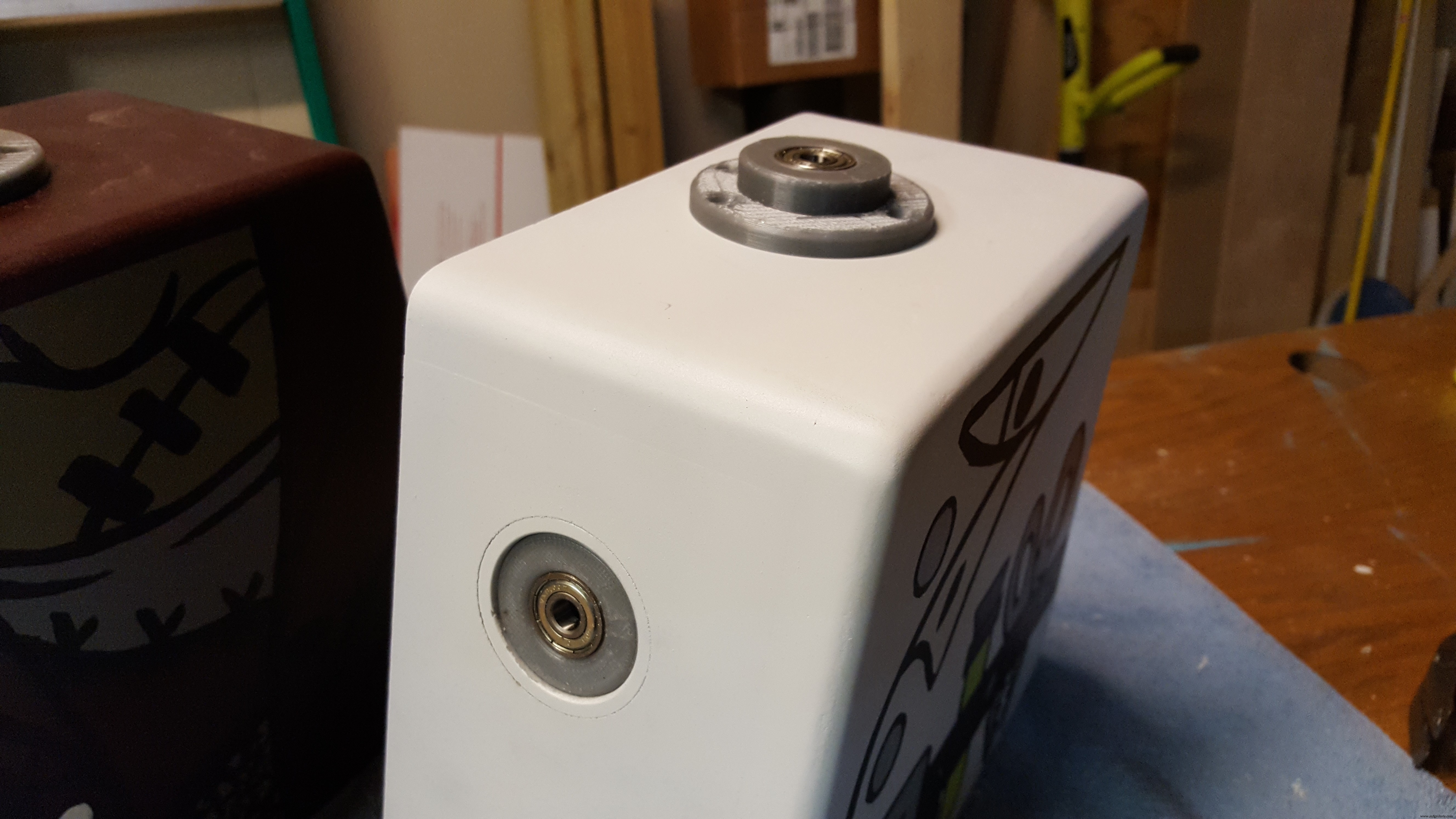 Build a Giant Lego Minifigure Animatronic Operation Game with Arduino