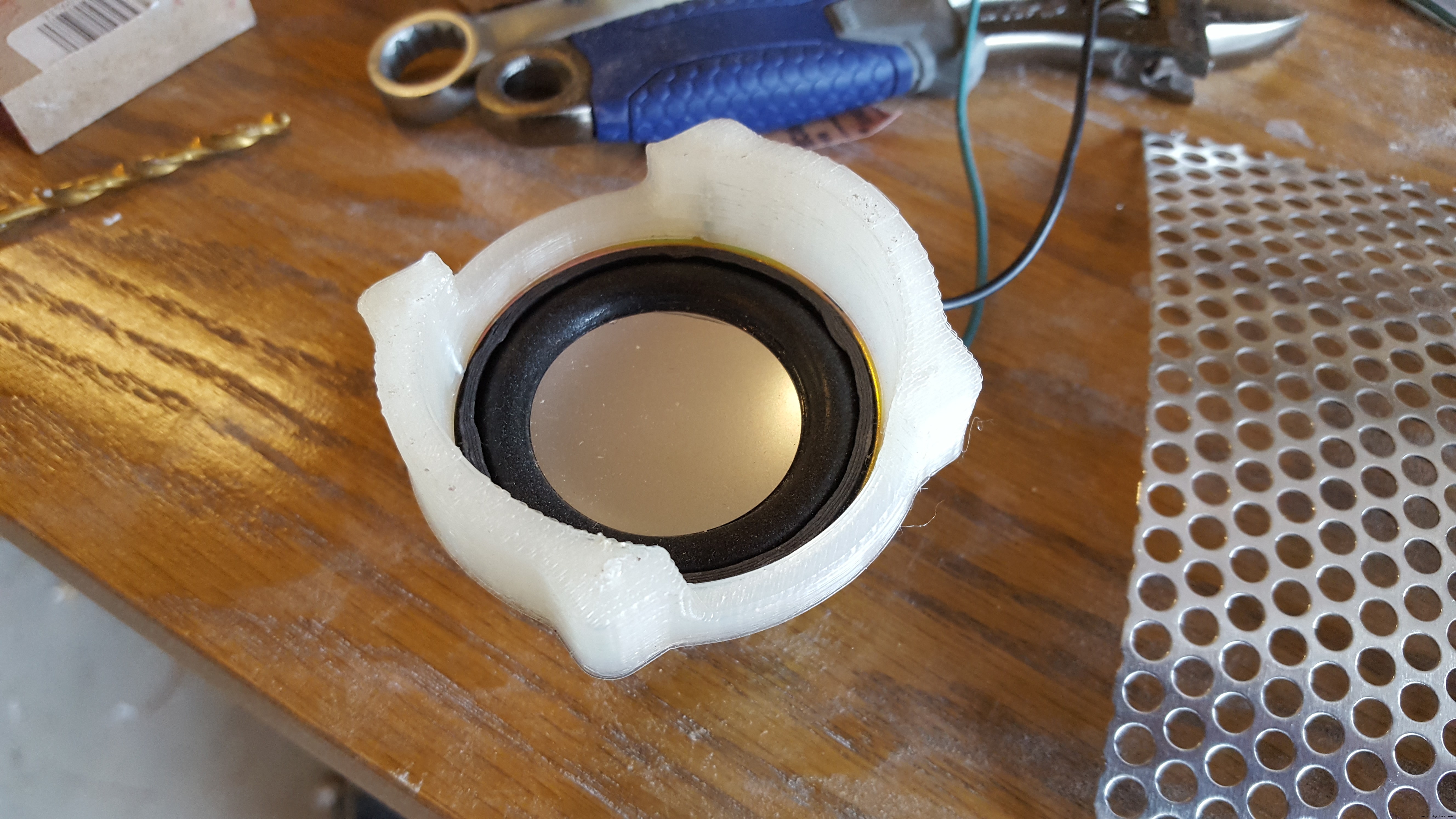 Build a Giant Lego Minifigure Animatronic Operation Game with Arduino