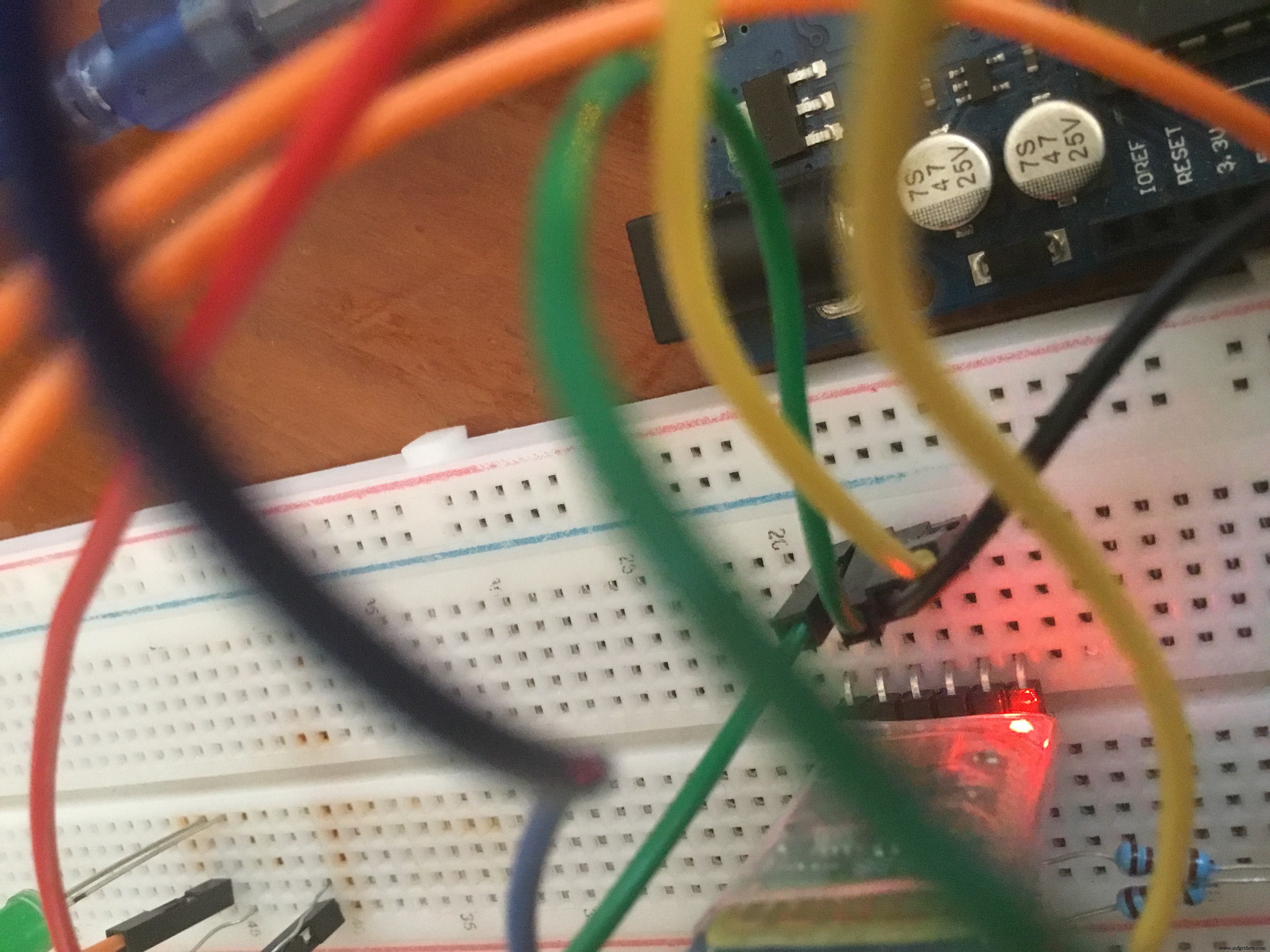 Control an LED via Bluetooth with Arduino – Simple DIY Guide
