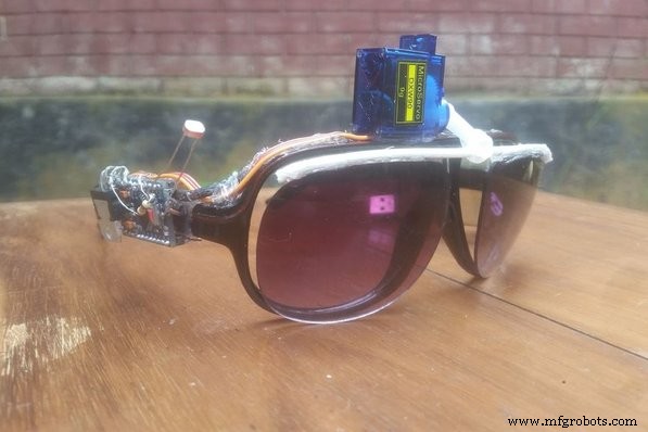 SunGlass‑BOT: Smart Sunglasses That Auto‑Adjust to Light