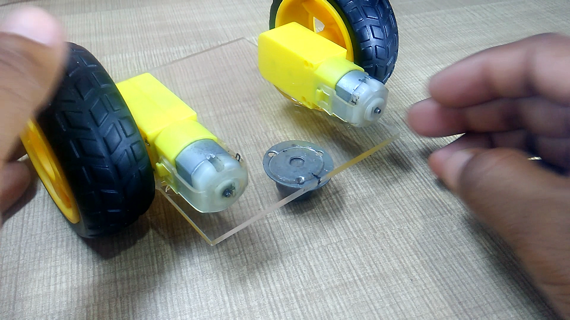 Create an Autonomous Line-Following Robot with Arduino UNO