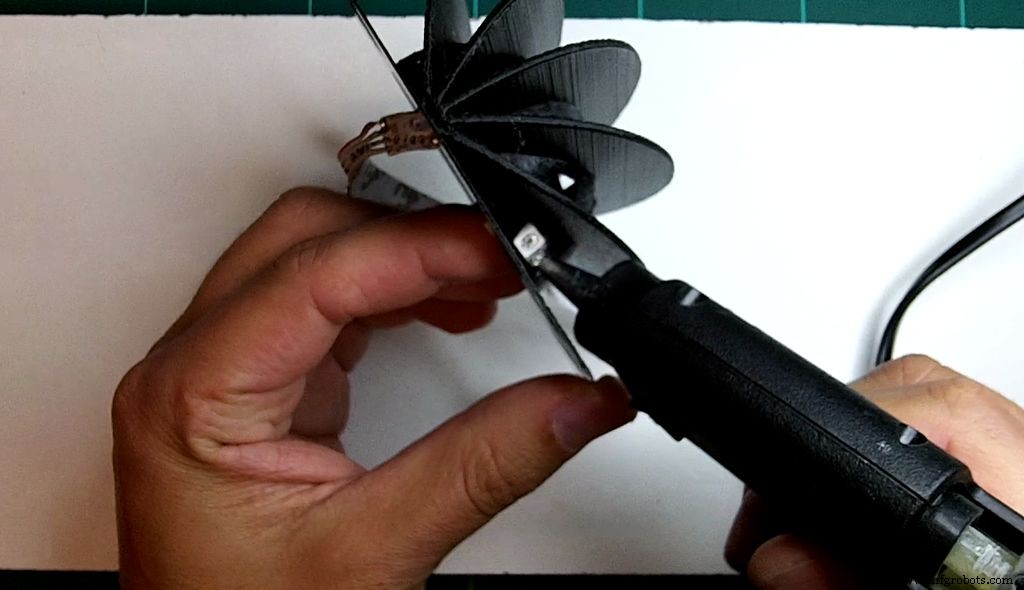 Build Your Own 3D Printed Lunar Phase Clock – Step-by-Step Arduino Guide