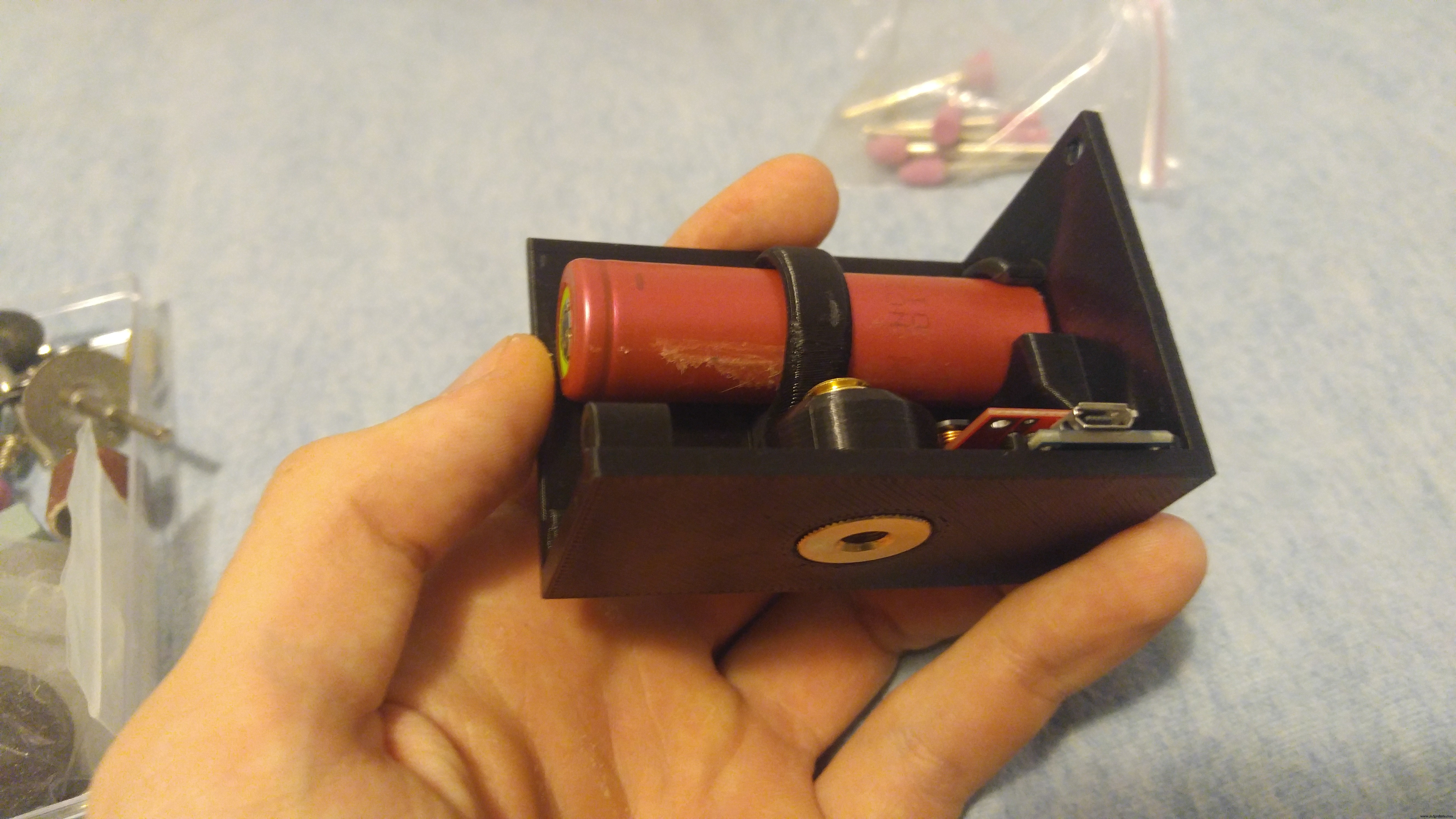 Portable Range Detector – Arduino Nano DIY Kit with HC‑SR04, 18650 Power, and 3D‑Printed Enclosure