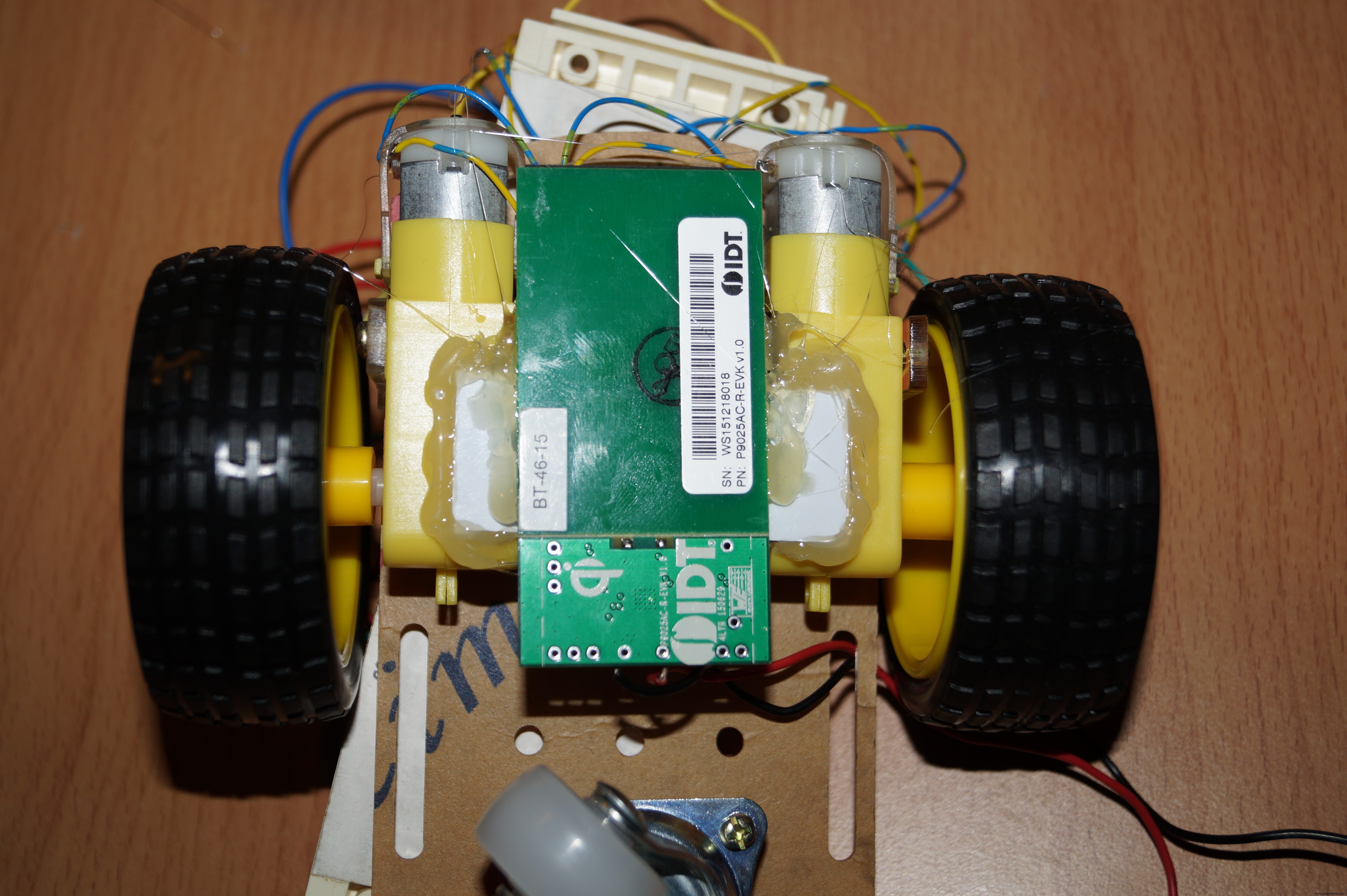 Qi-Enabled Wi‑Fi RC Car: Build a Wireless Remote‑Control Car Kit