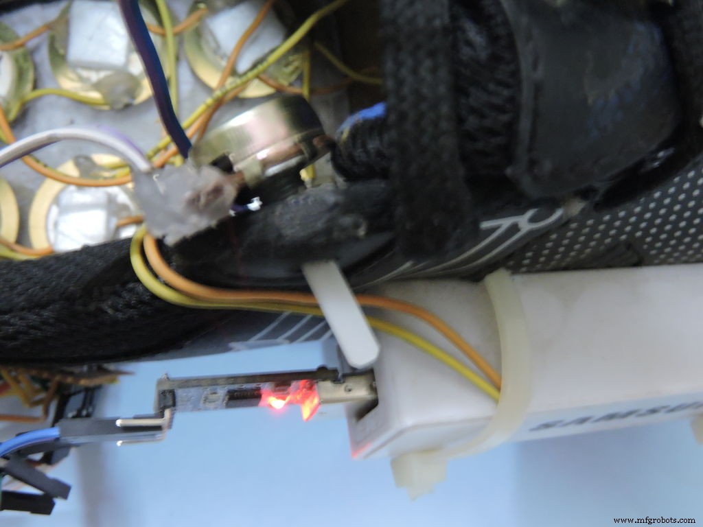 Smart Self‑Lacing Shoes with Built‑In Energy Harvesting