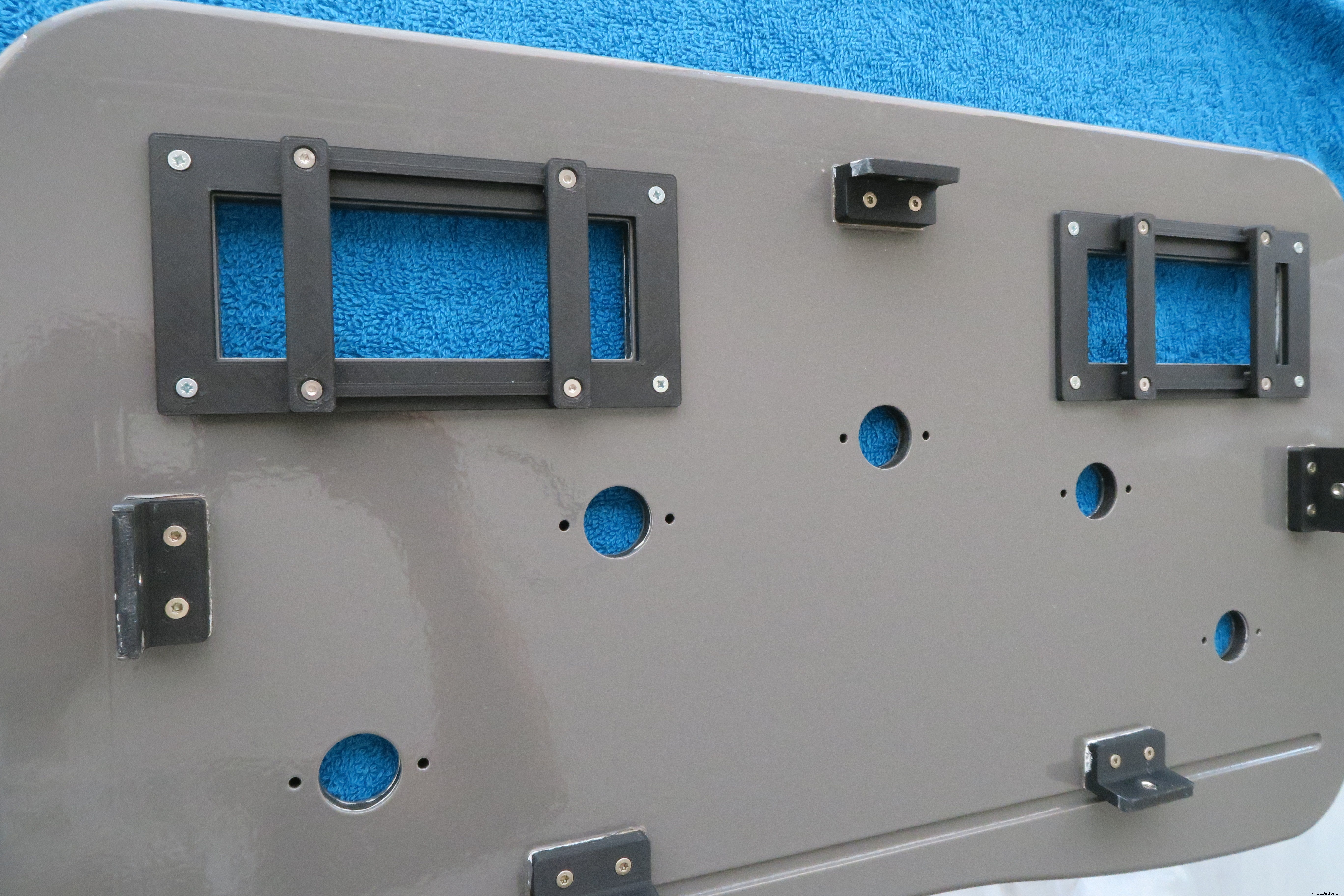 DIY Whac-A-Mole Arcade Game (Button Edition) – Arduino Project