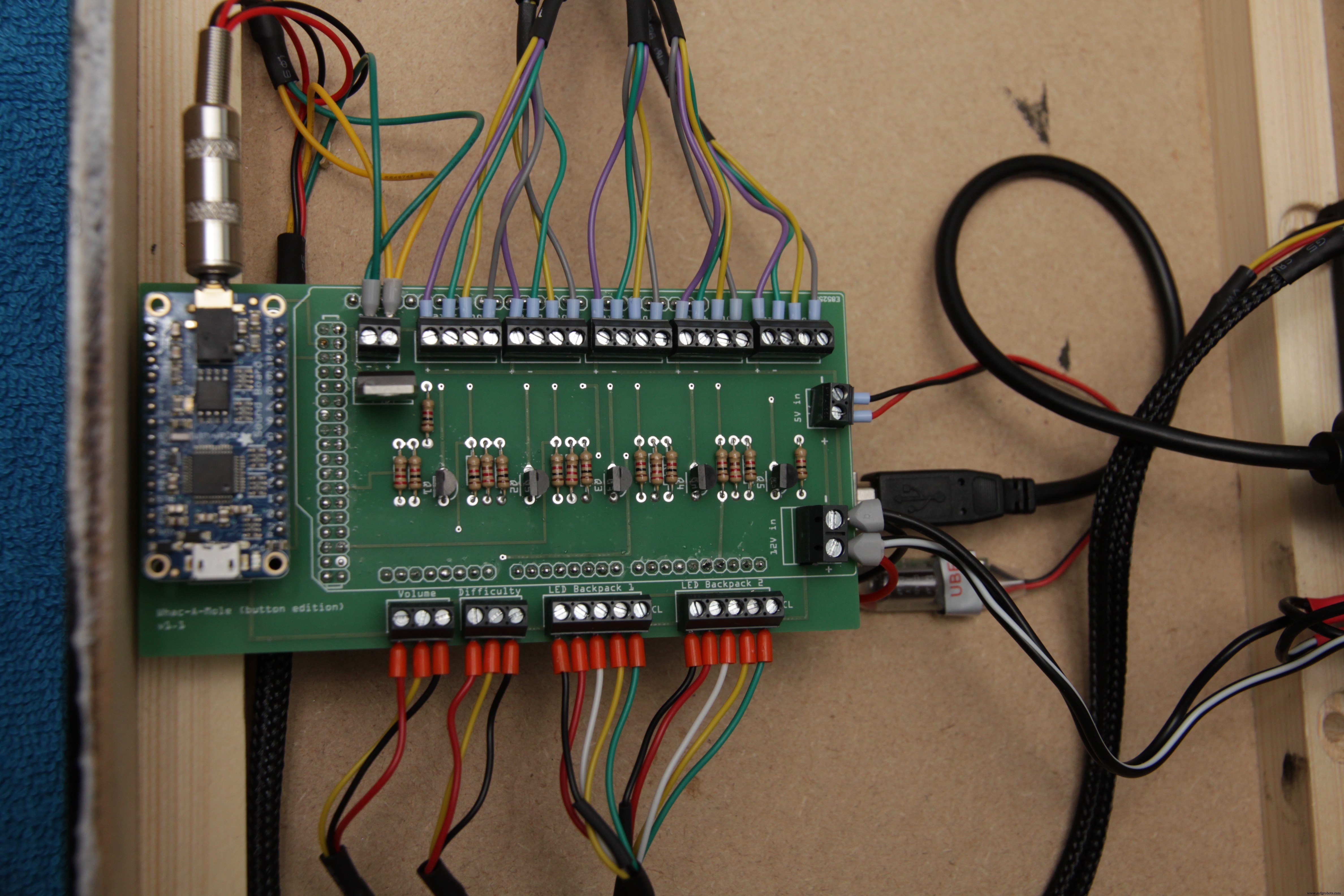 DIY Whac-A-Mole Arcade Game (Button Edition) – Arduino Project