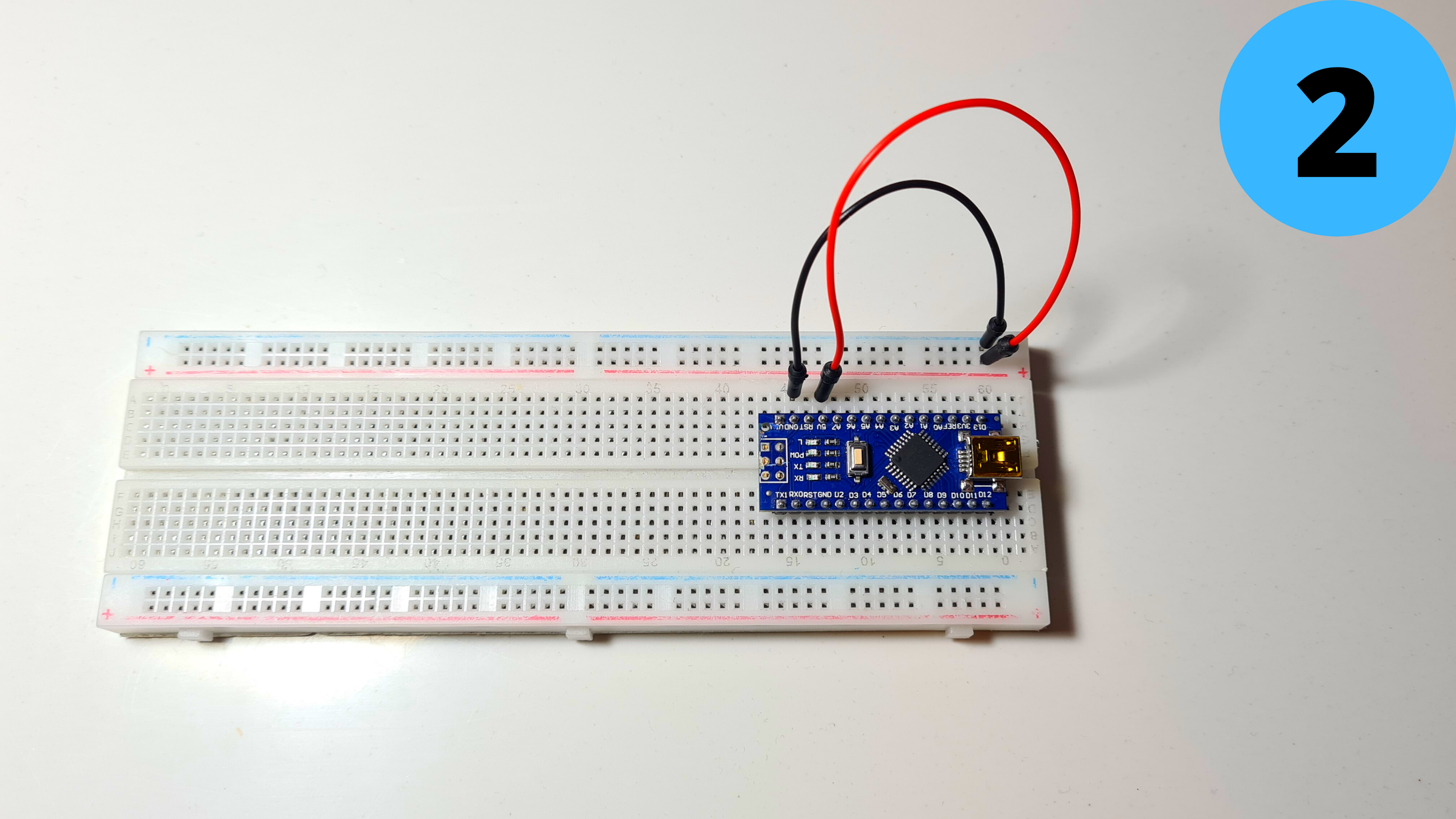 Arduino‑Powered Smart Pull‑Up Bar with Audio Feedback and Light Sensor