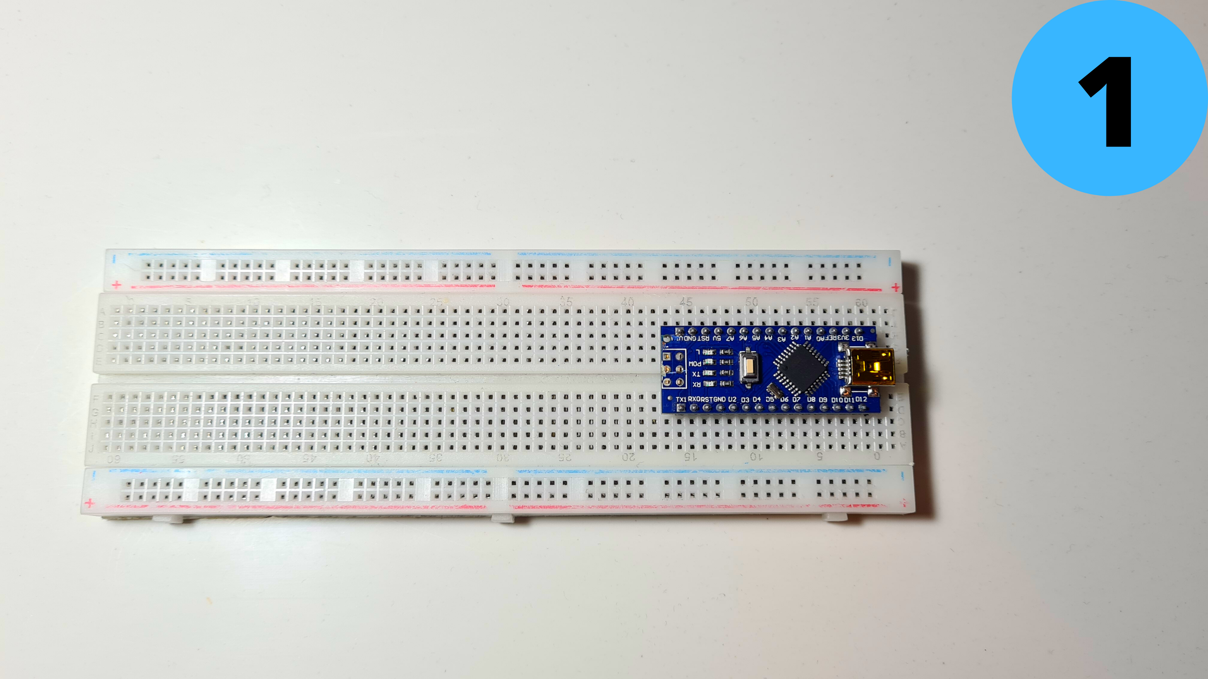 Arduino‑Powered Smart Pull‑Up Bar with Audio Feedback and Light Sensor
