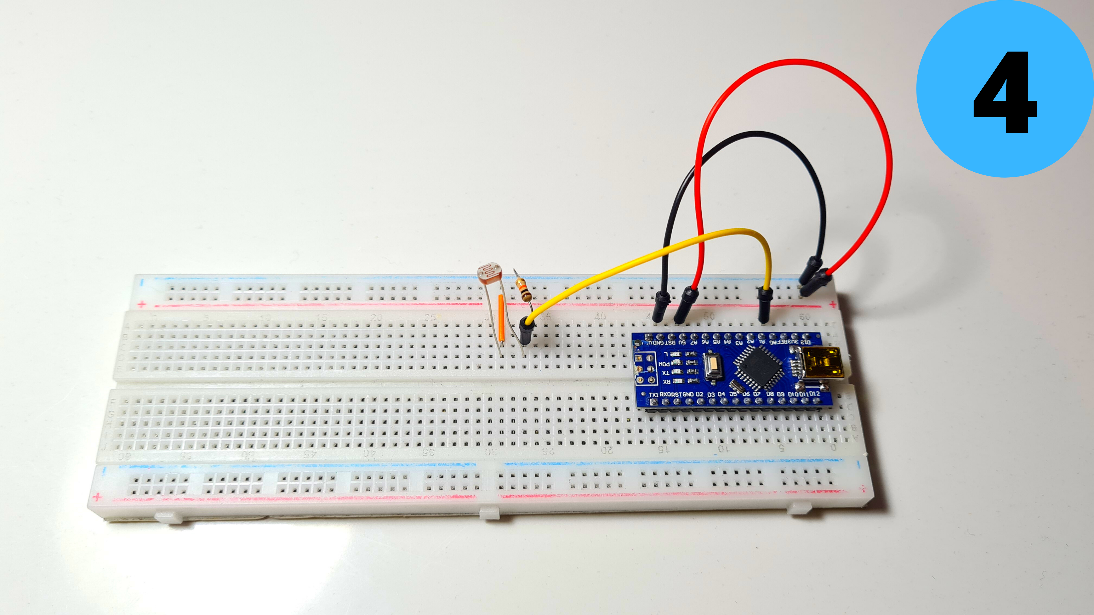 Arduino‑Powered Smart Pull‑Up Bar with Audio Feedback and Light Sensor