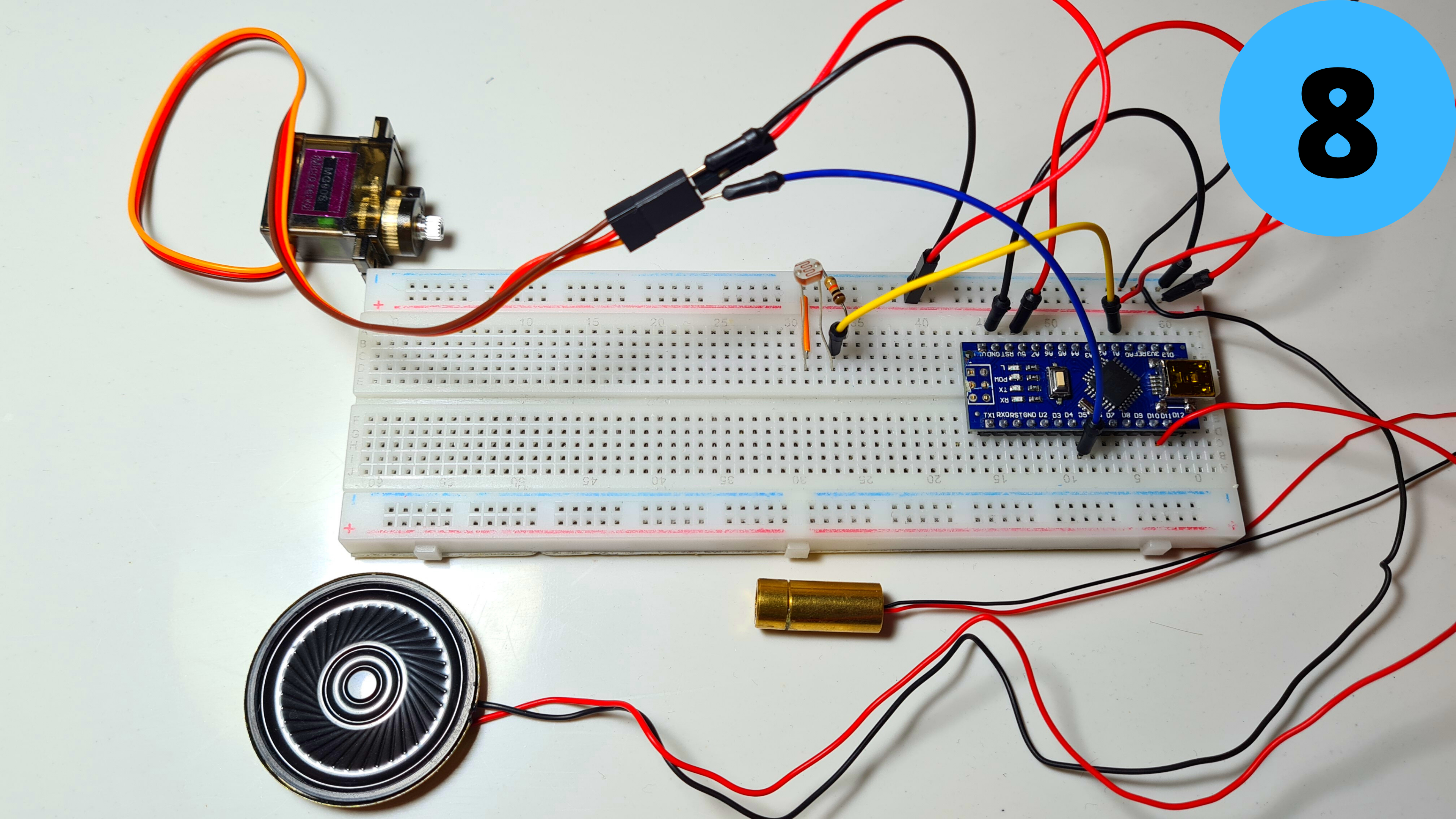 Arduino‑Powered Smart Pull‑Up Bar with Audio Feedback and Light Sensor