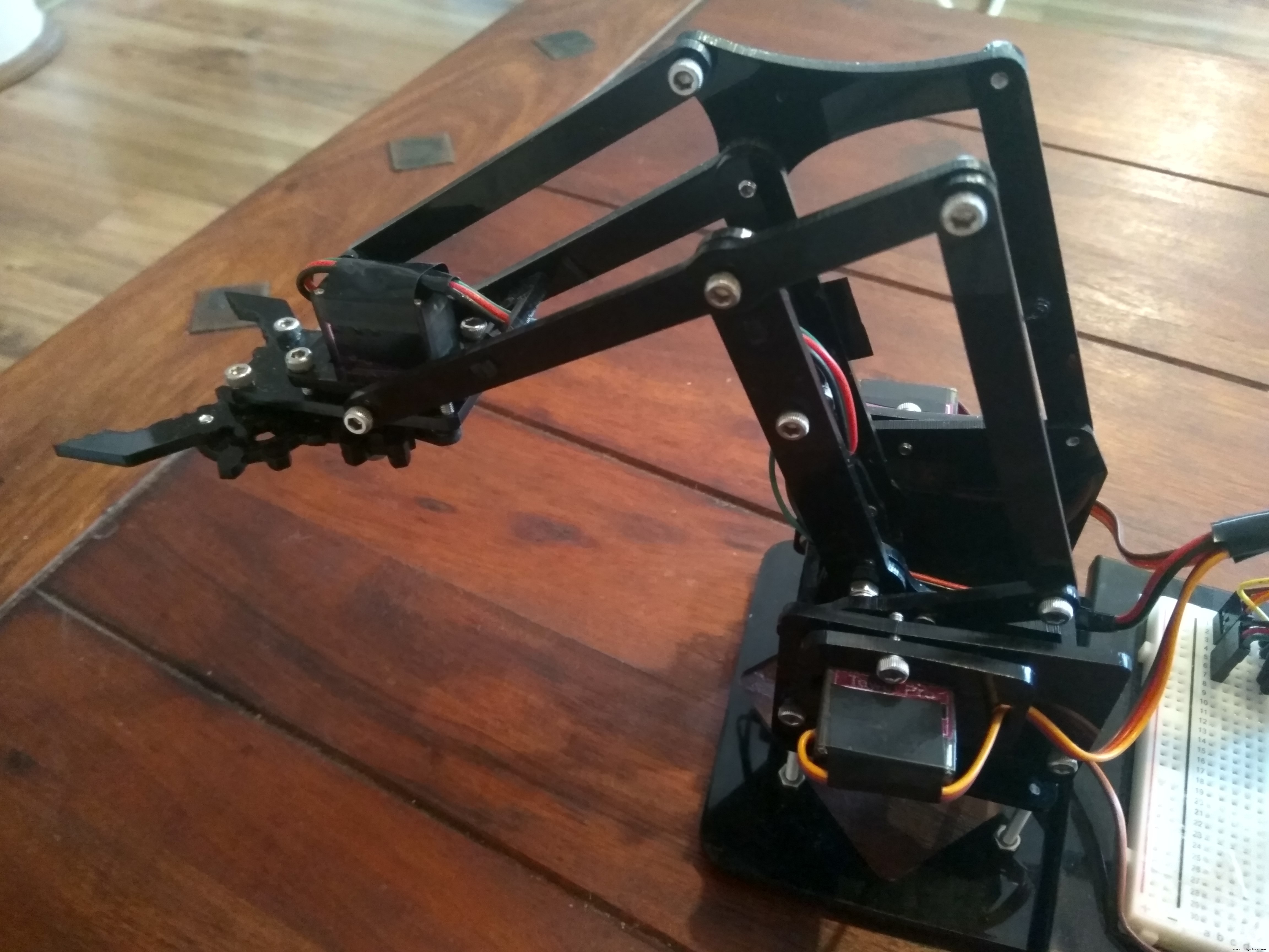 Ethernet-Driven Robot Arm: Remote Control Made Simple