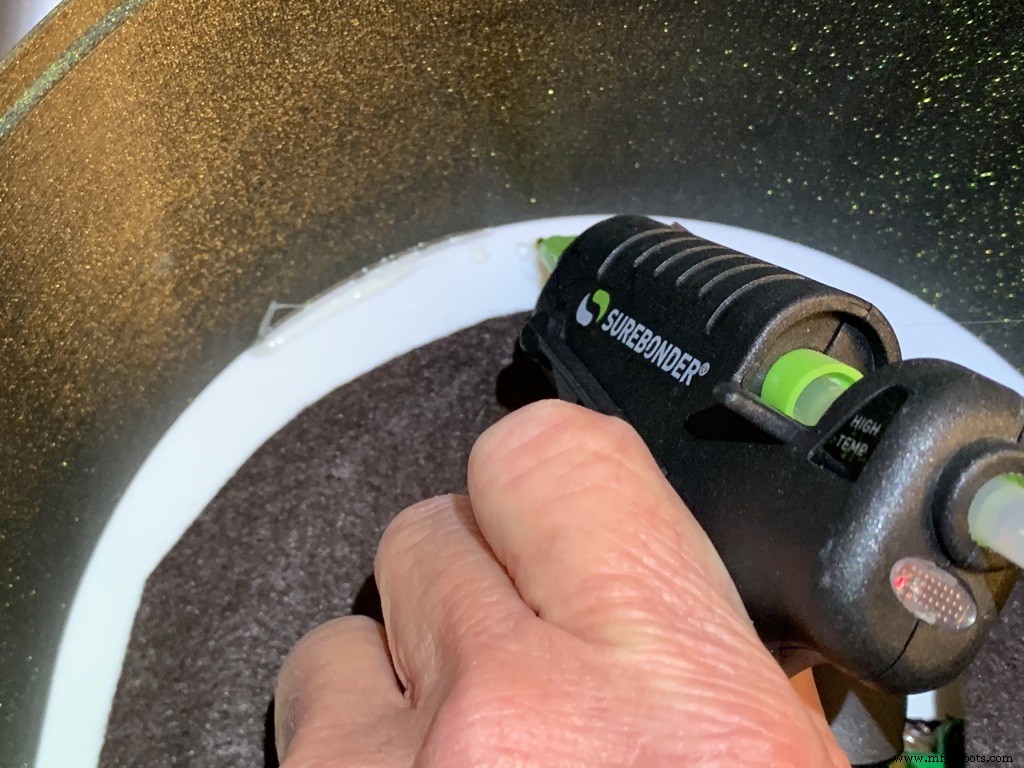 Modern Jukebox: Raspberry Pi & Arduino LED Music Player