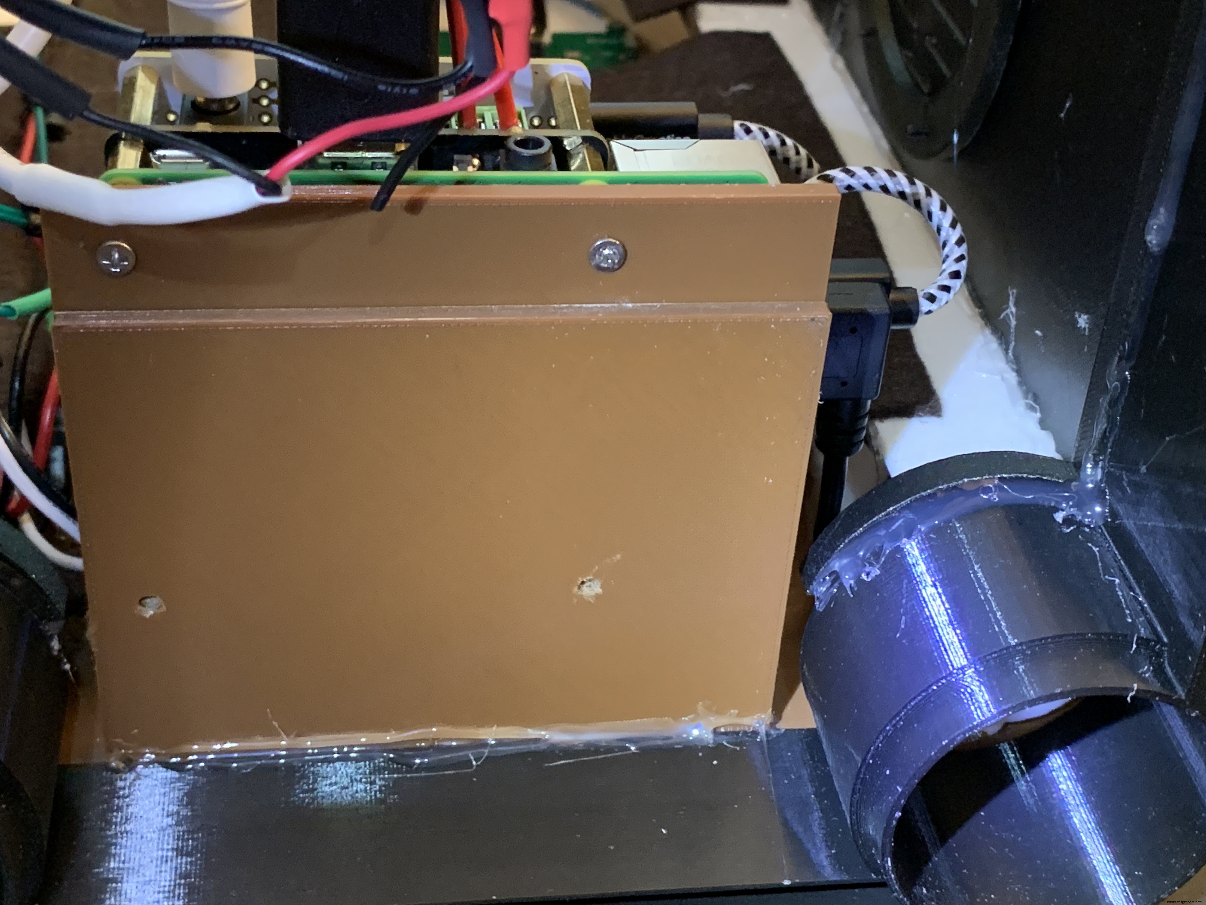 Modern Jukebox: Raspberry Pi & Arduino LED Music Player