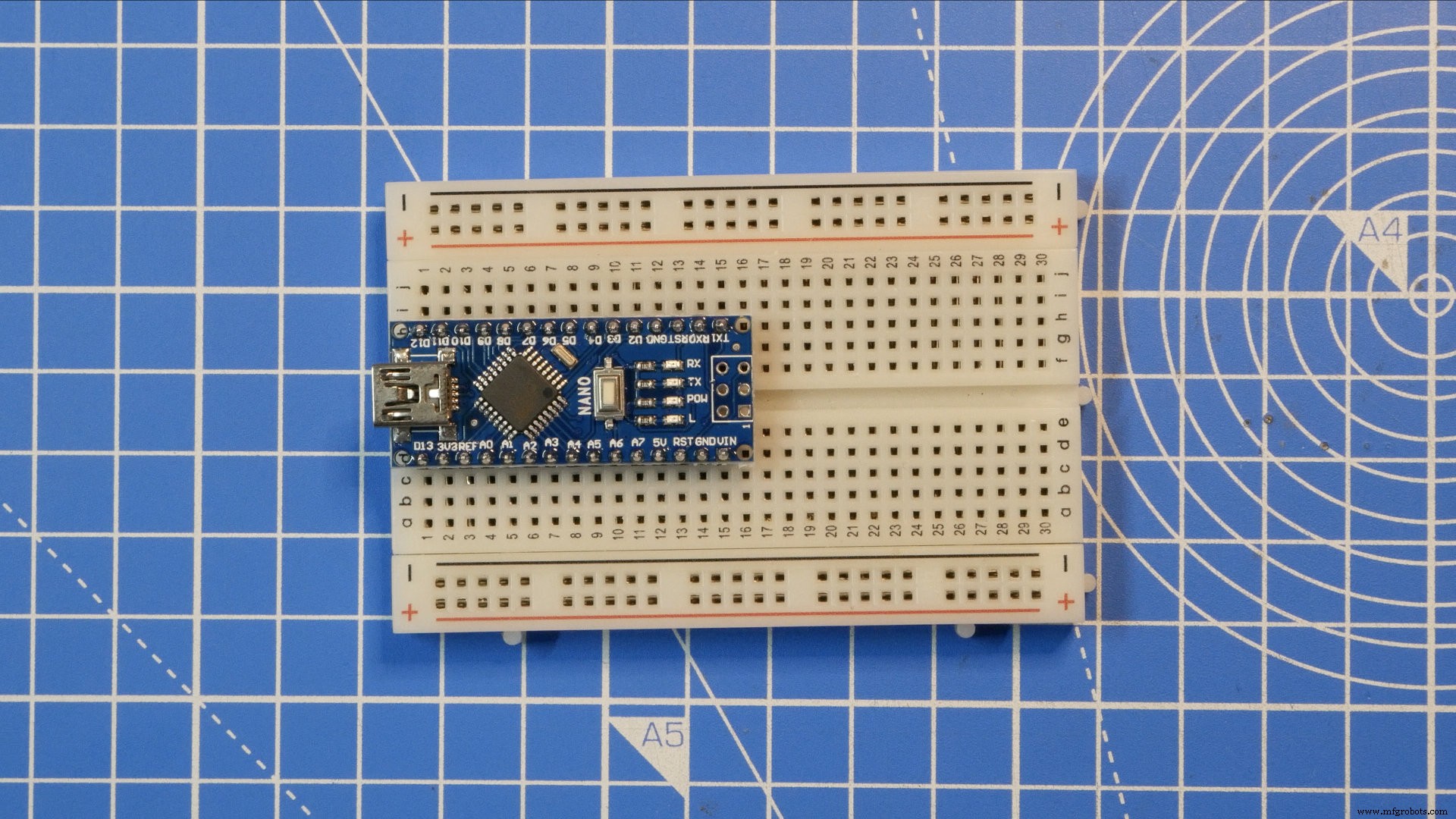 Pixel Chaser: Interactive One-Tap LED Game with Arduino Nano