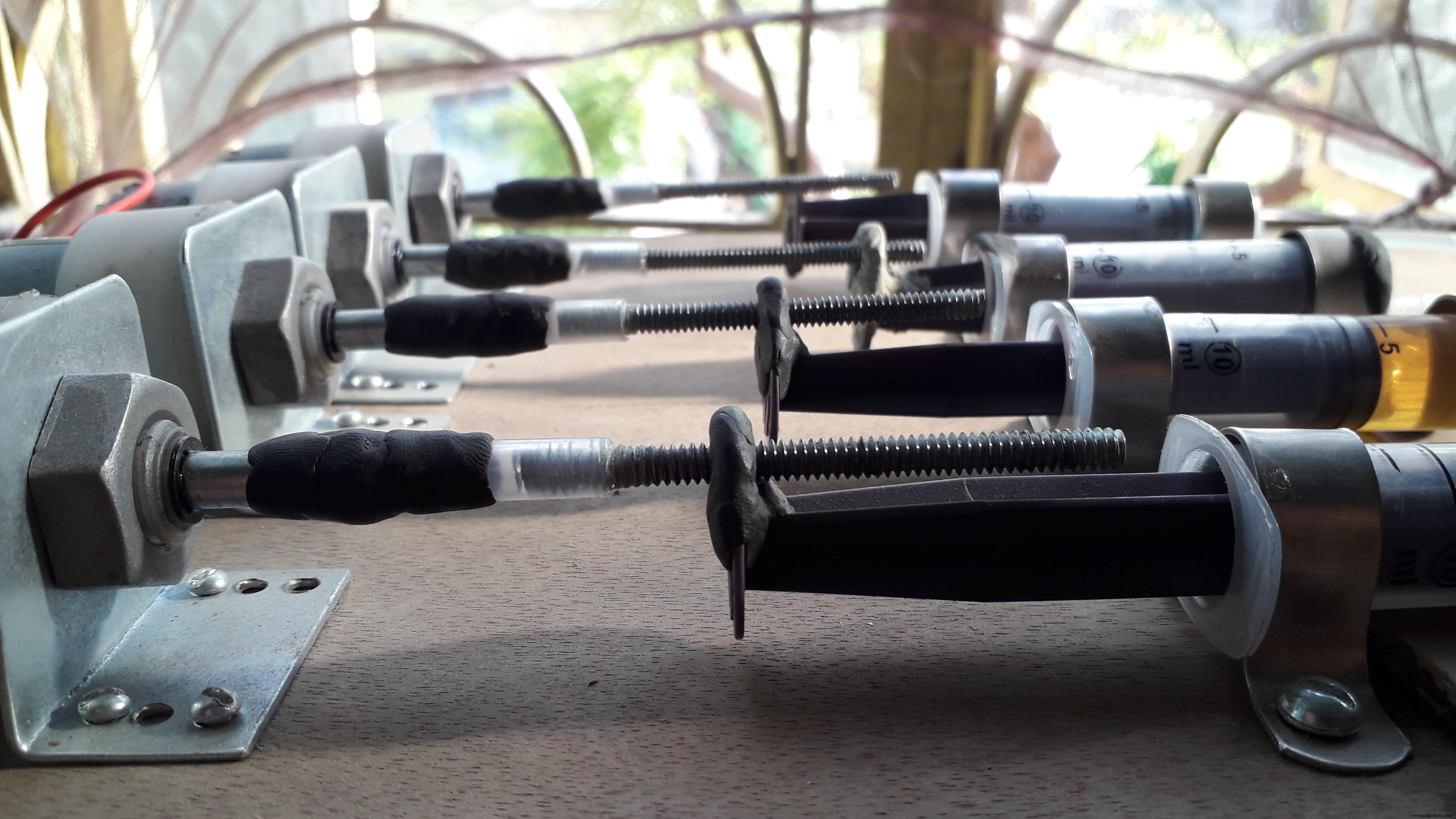 Smart App‑Controlled Hydraulic Crane – Precision & Ease