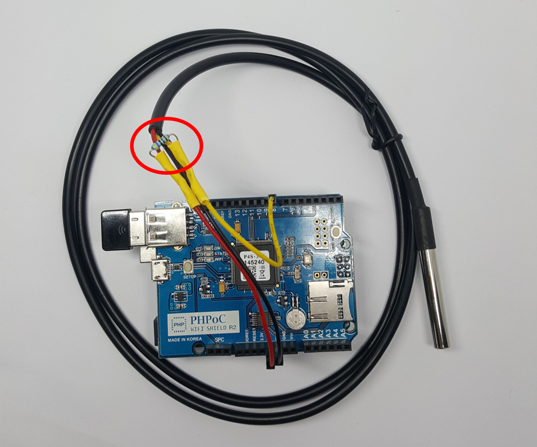Arduino UNO & WiFi Shield: Real-Time Temperature Display on the Web via Serial