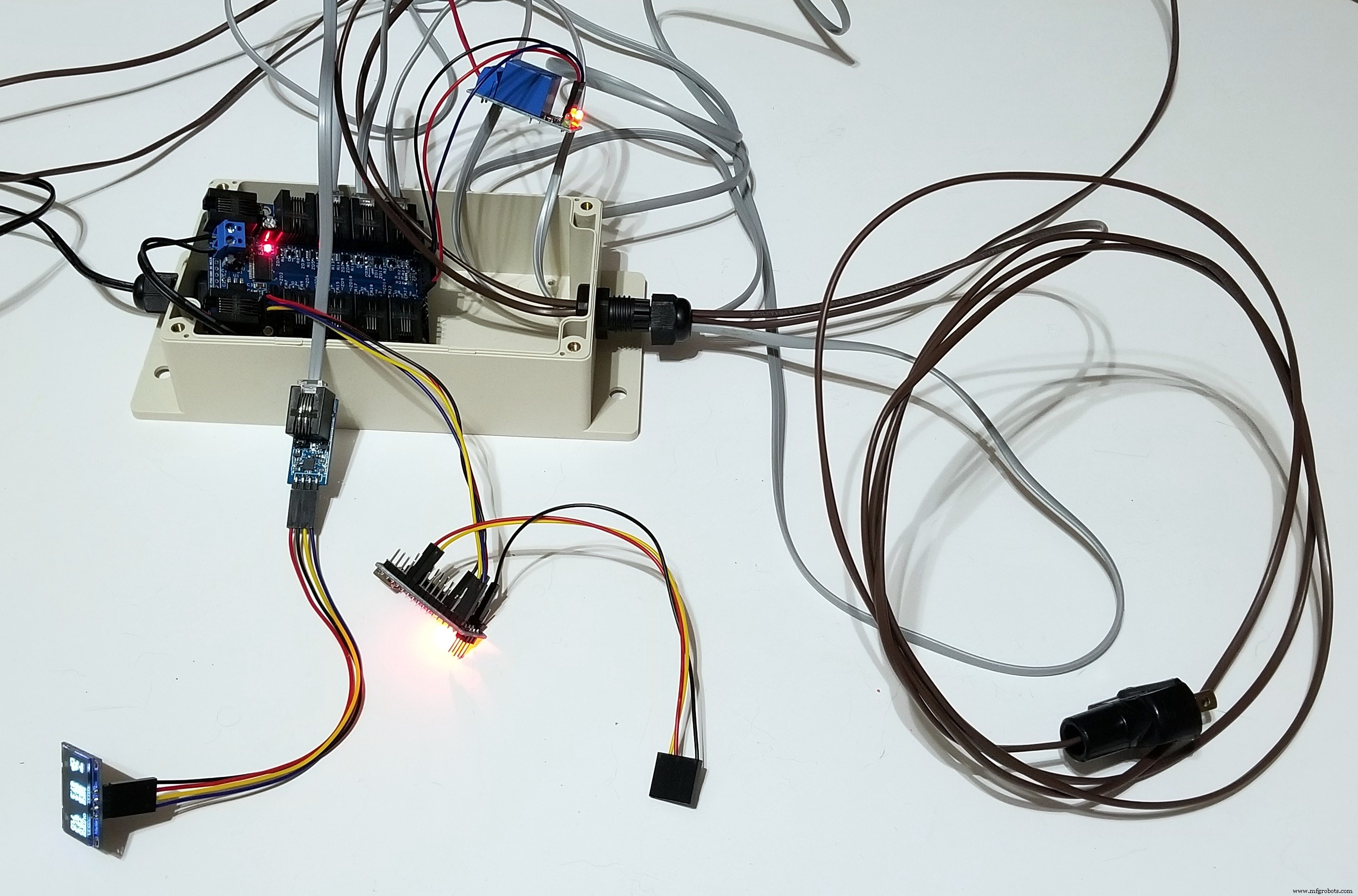Smart Basement Ventilation System: Arduino‑Powered Moisture Control
