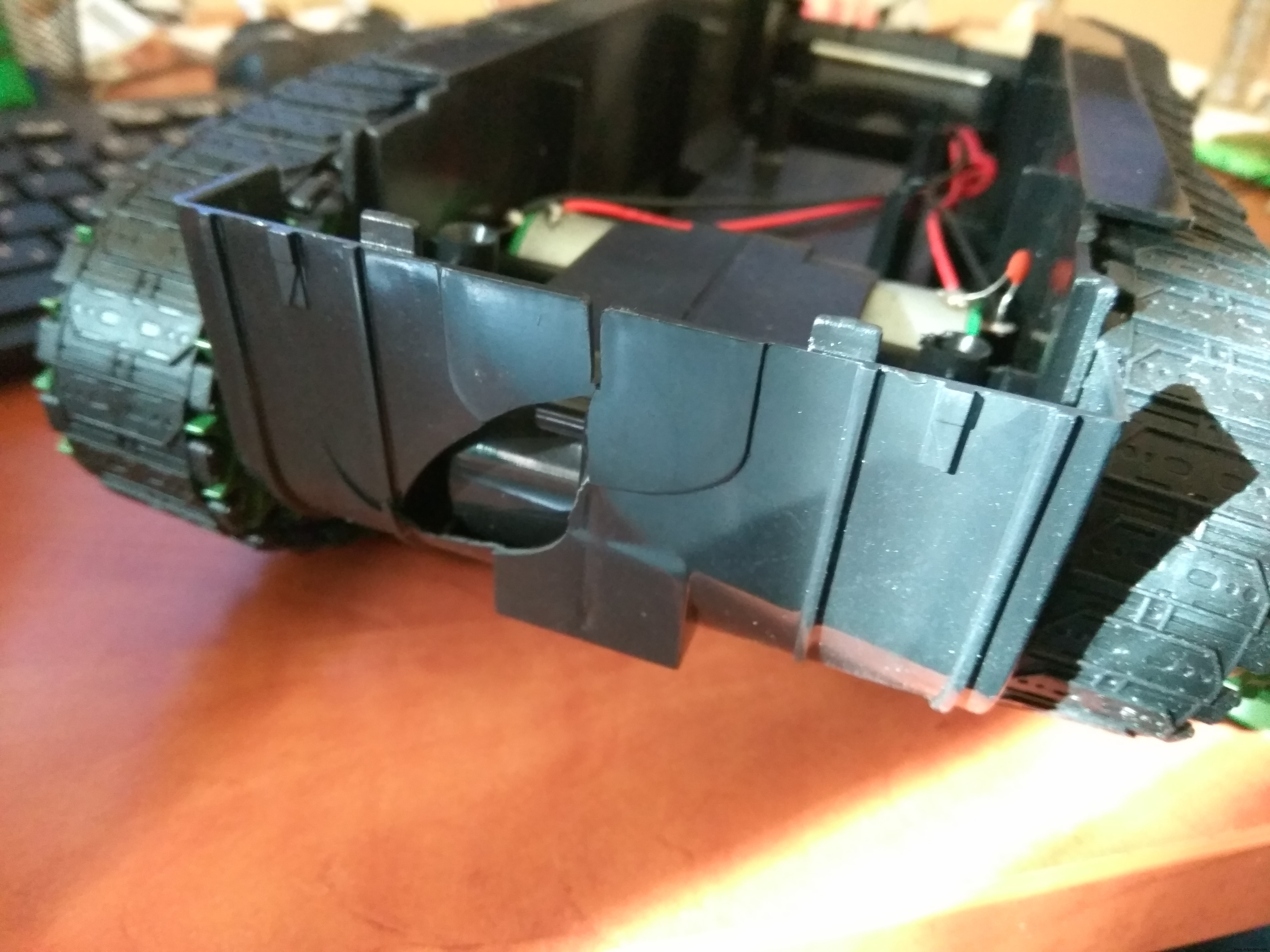 Build Your Own Autonomous Tank: Walabot, Arduino, Raspberry Pi & Alexa Integration