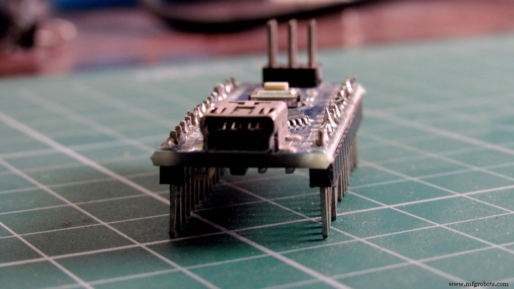 Build a $10 Portable Arduino Weather Station (AWS) – Easy DIY with Nano, DHT22, BMP180 & LCD