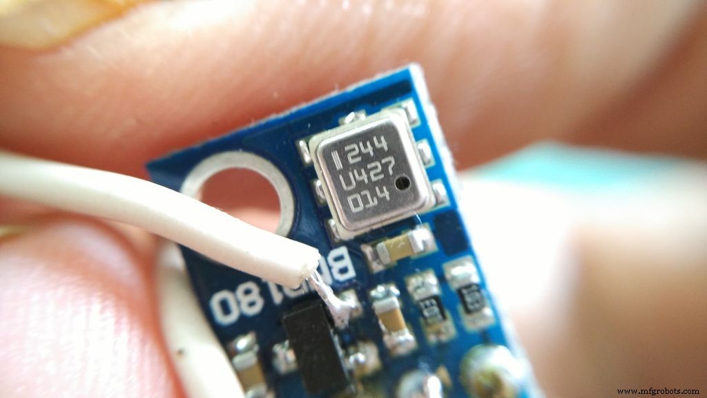 Build a $10 Portable Arduino Weather Station (AWS) – Easy DIY with Nano, DHT22, BMP180 & LCD