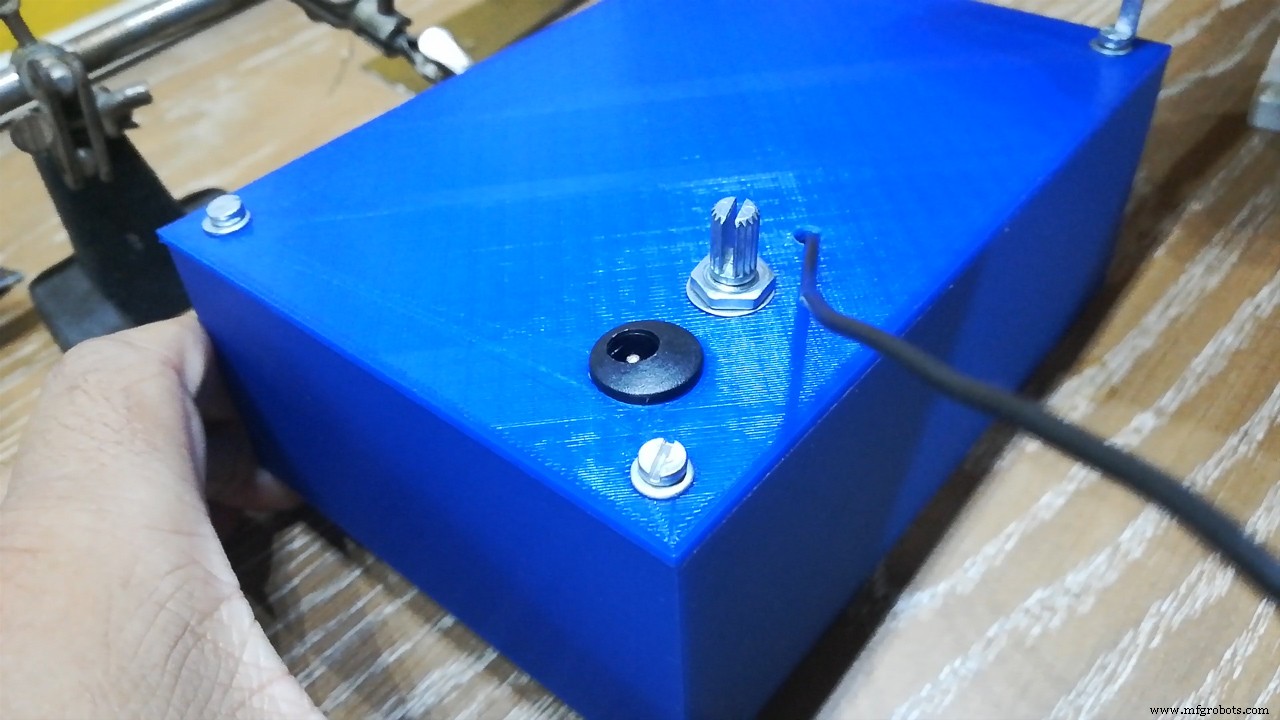 Build a Compact FM Radio with Arduino Nano and RDA8057M