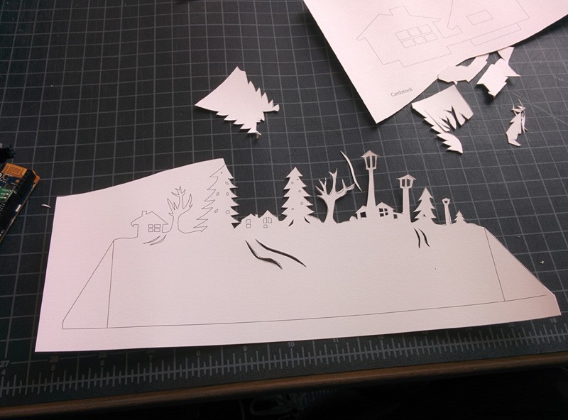 DIY Holiday Shadow Theater: Build a Light Show with Arduino and Addressable LED Strip