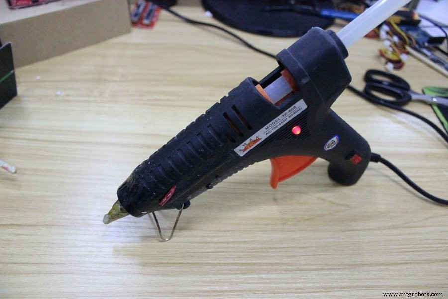 Arduino Sunflower: Build an Electronic Sun-Tracking Sunflower