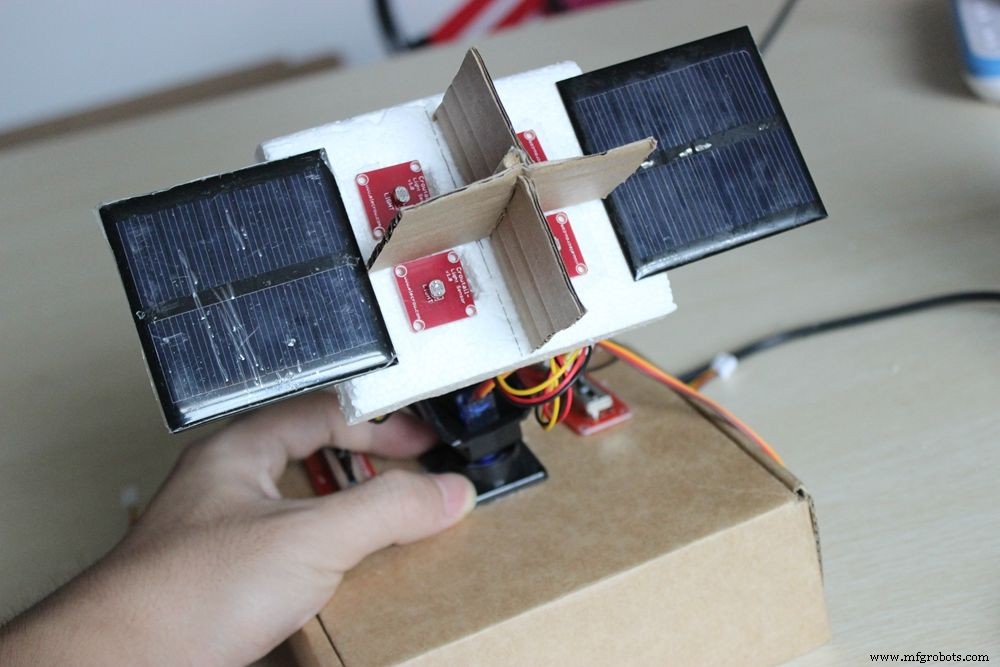 Arduino Sunflower: Build an Electronic Sun-Tracking Sunflower