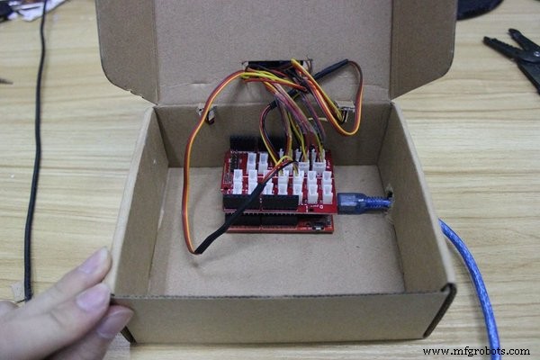 Arduino Sunflower: Build an Electronic Sun-Tracking Sunflower