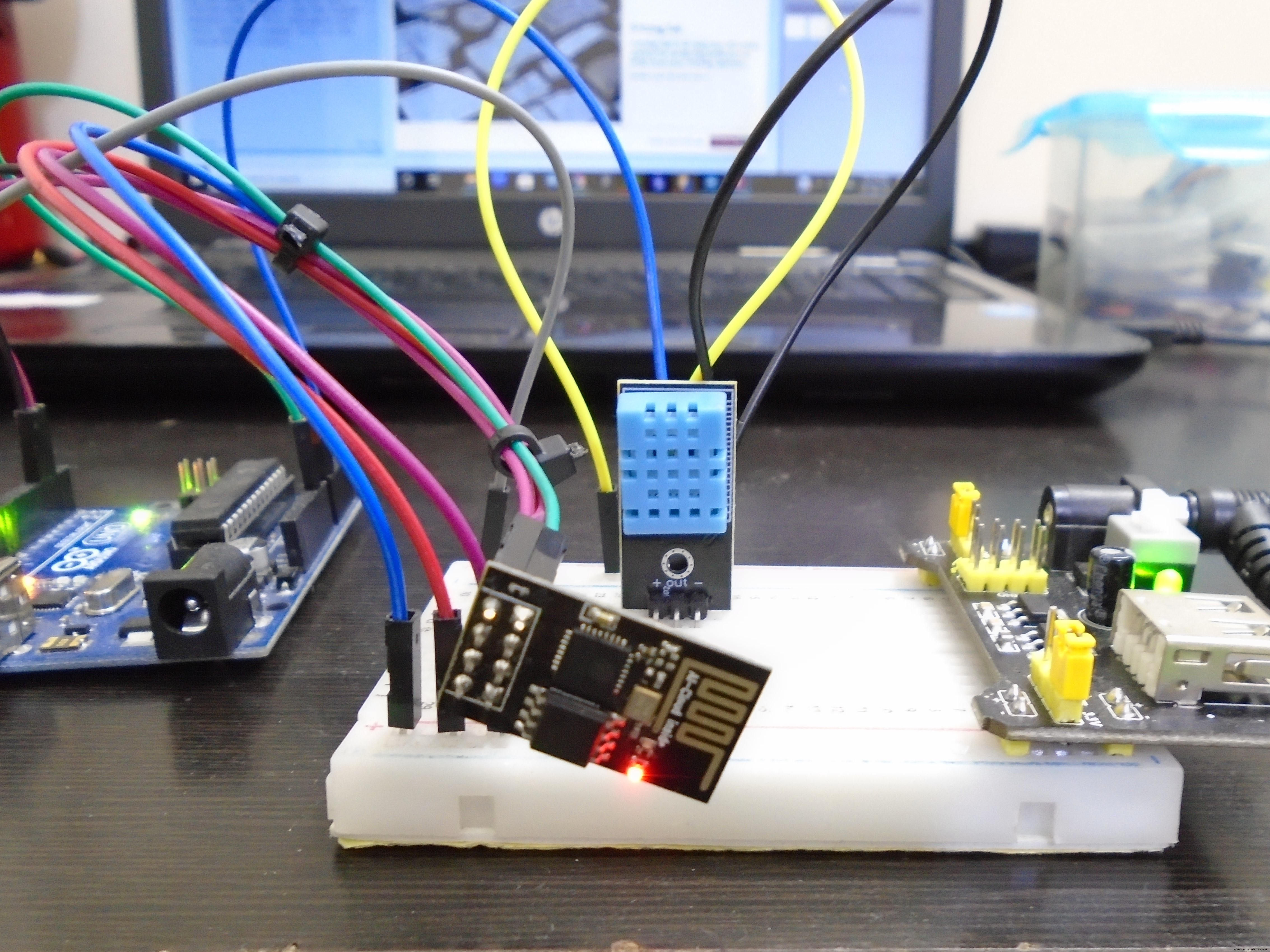 Real‑Time Weather Monitoring with Arduino & ThingSpeak IoT