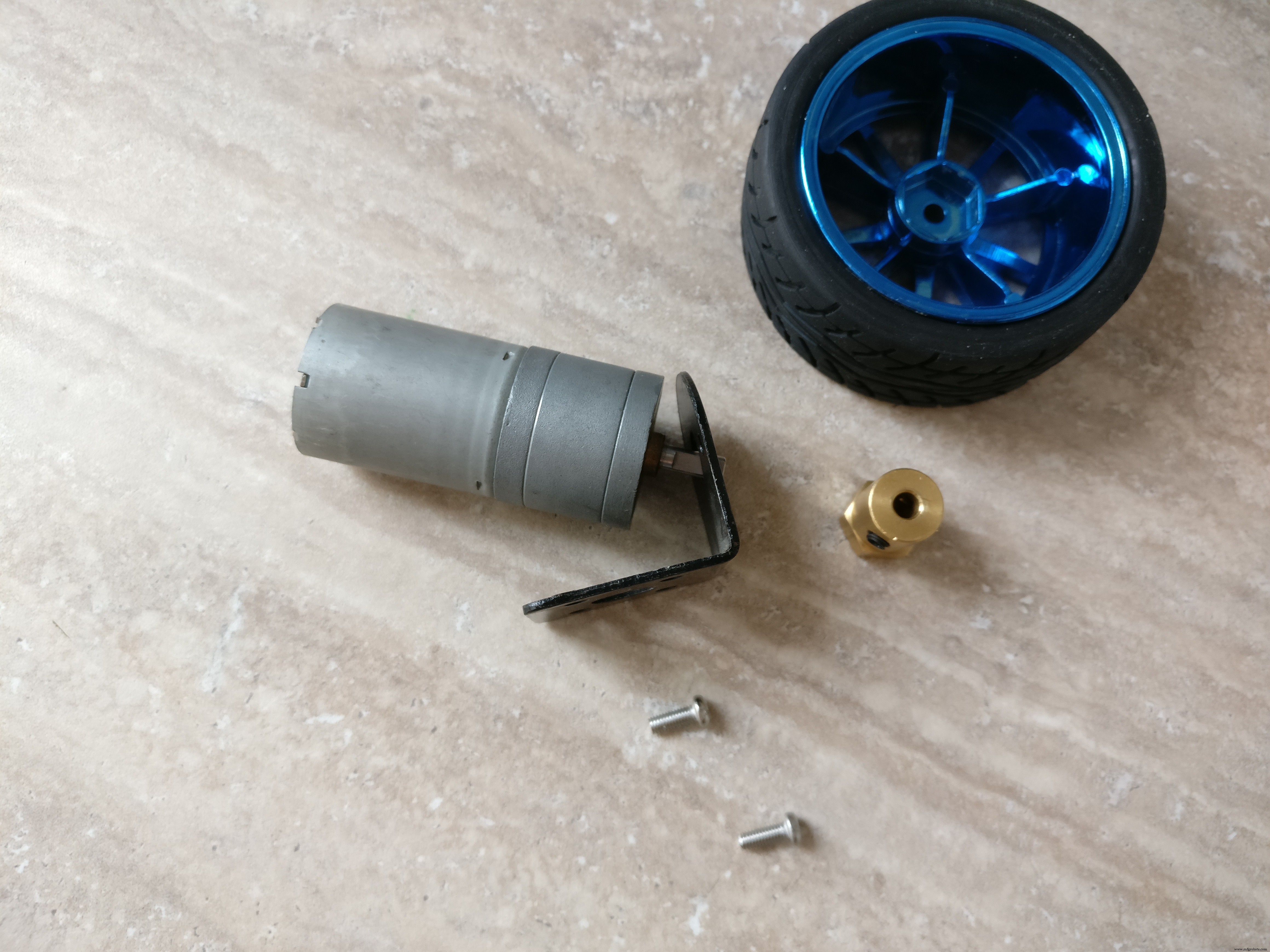 Portable Remote Surveillance Camera System