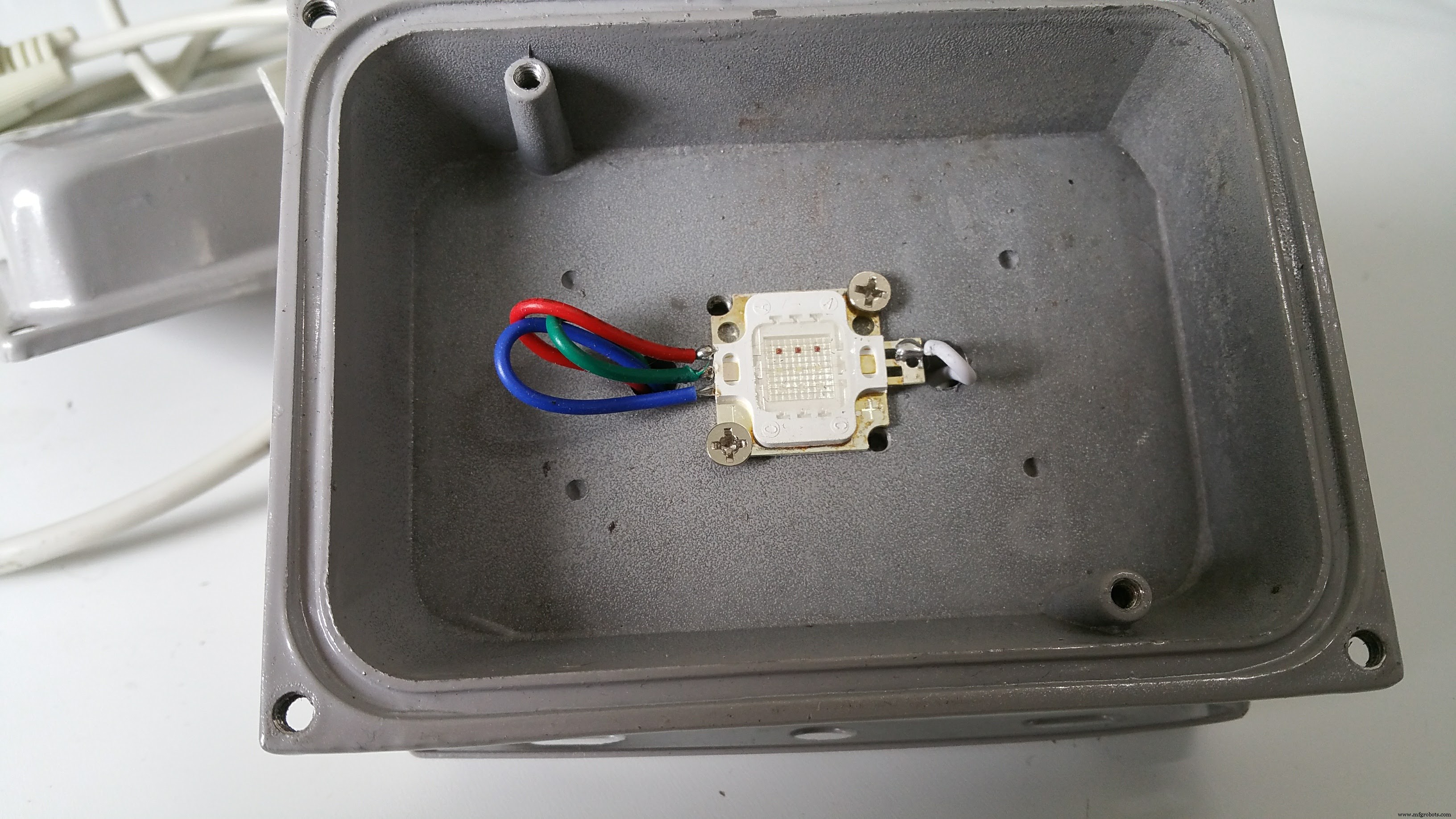 Outdoor DMX-Enabled RGB LED Flood Lights – Affordable & High-Performance