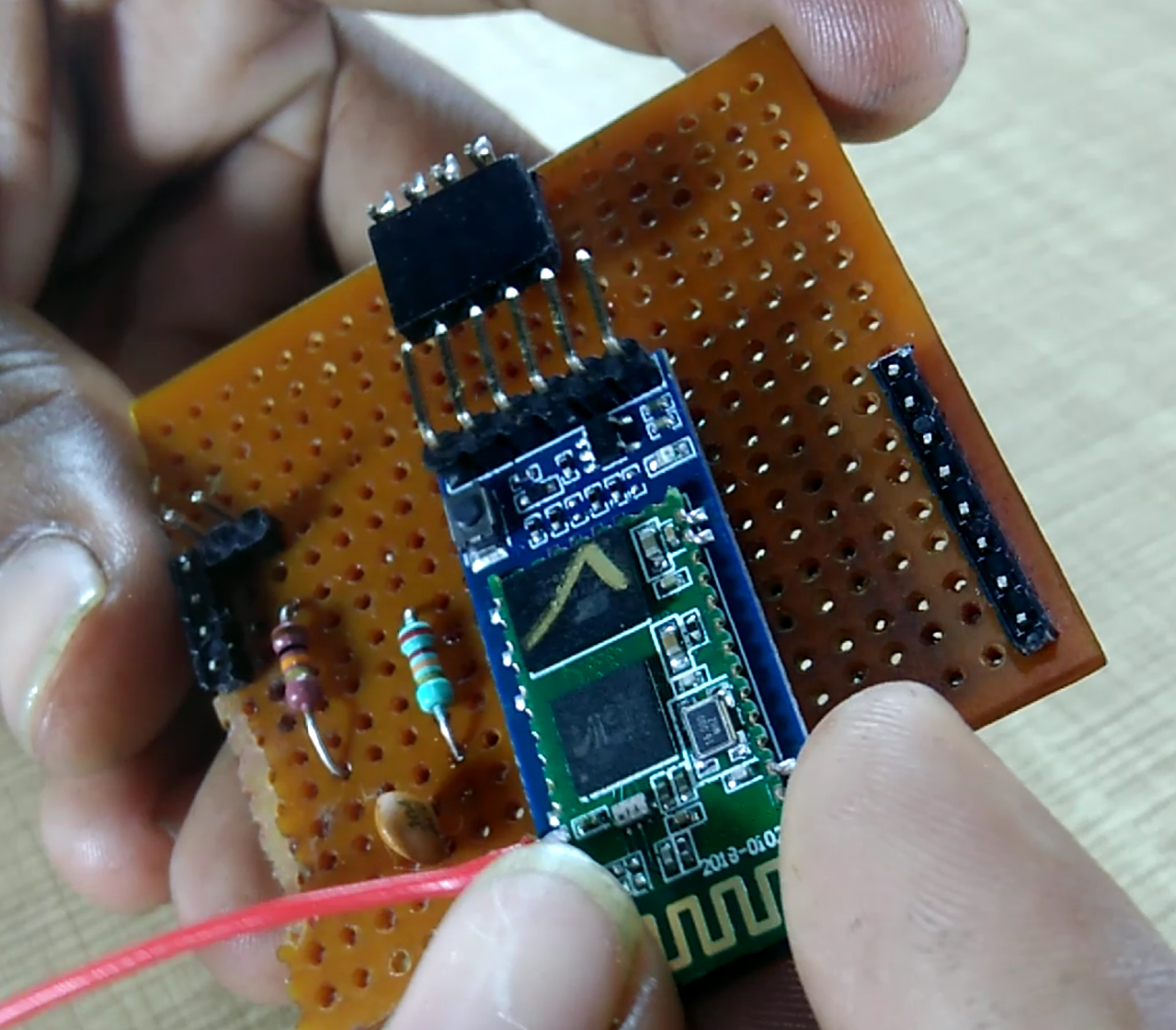 Wireless Arduino Programming Shield with HC-05 Bluetooth – No USB Needed