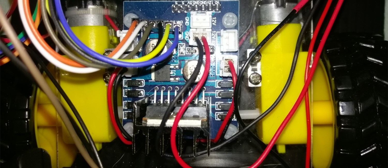 Create a Remote-Controlled Battle Bot Using a PS2 Controller