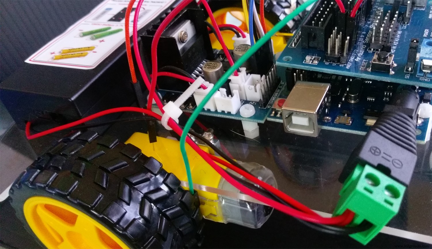 Create a Remote-Controlled Battle Bot Using a PS2 Controller