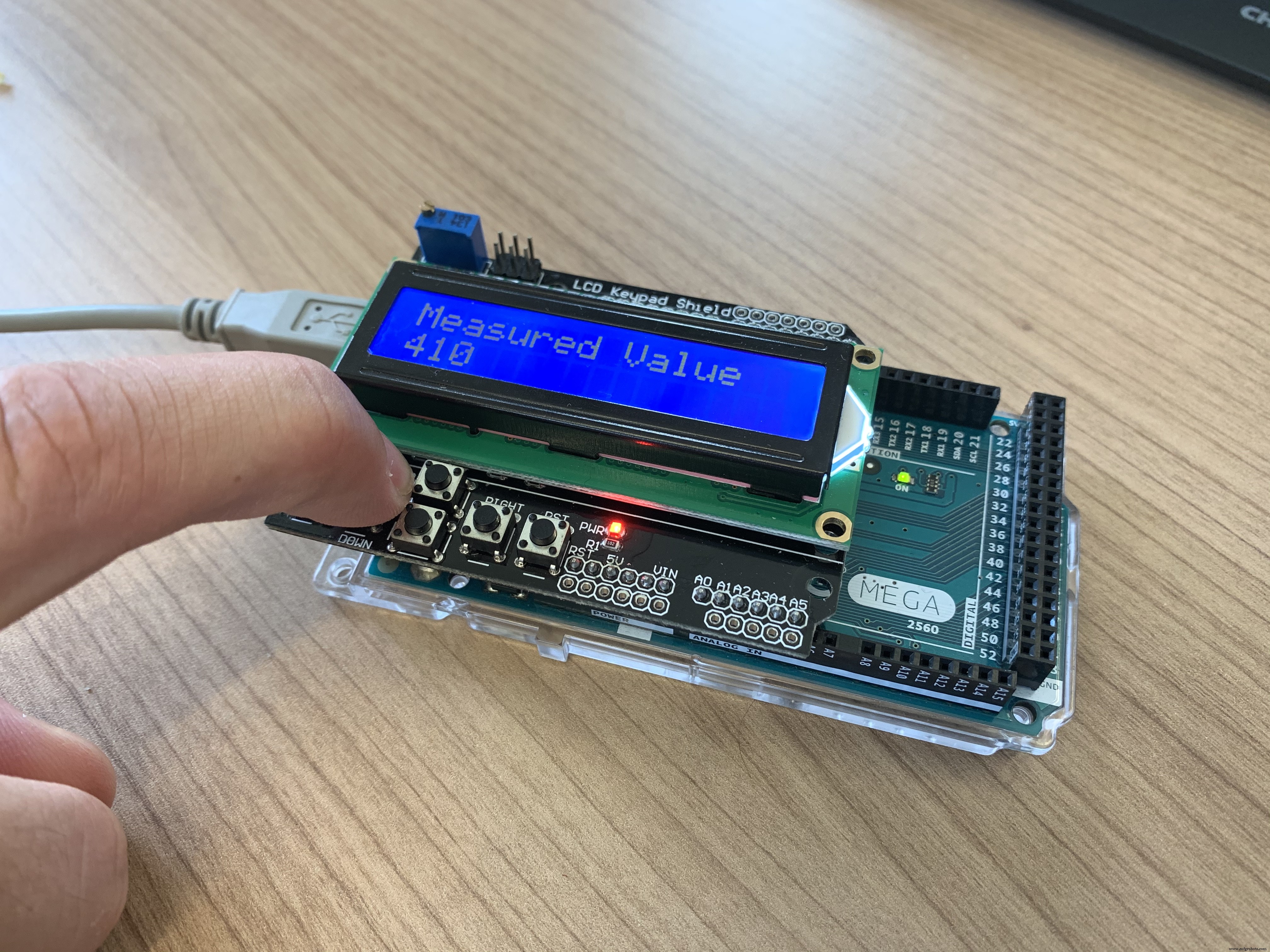 Build a Digital Watch on Arduino Using a Finite State Machine