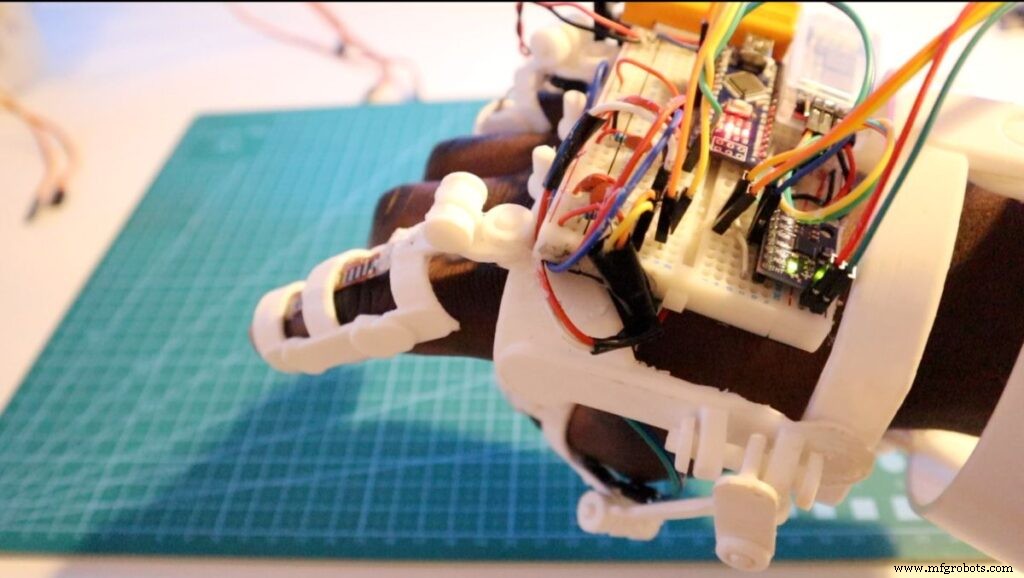 DIY Hand‑Gesture Controlled Arduino Robot Arm – Step‑by‑Step Build