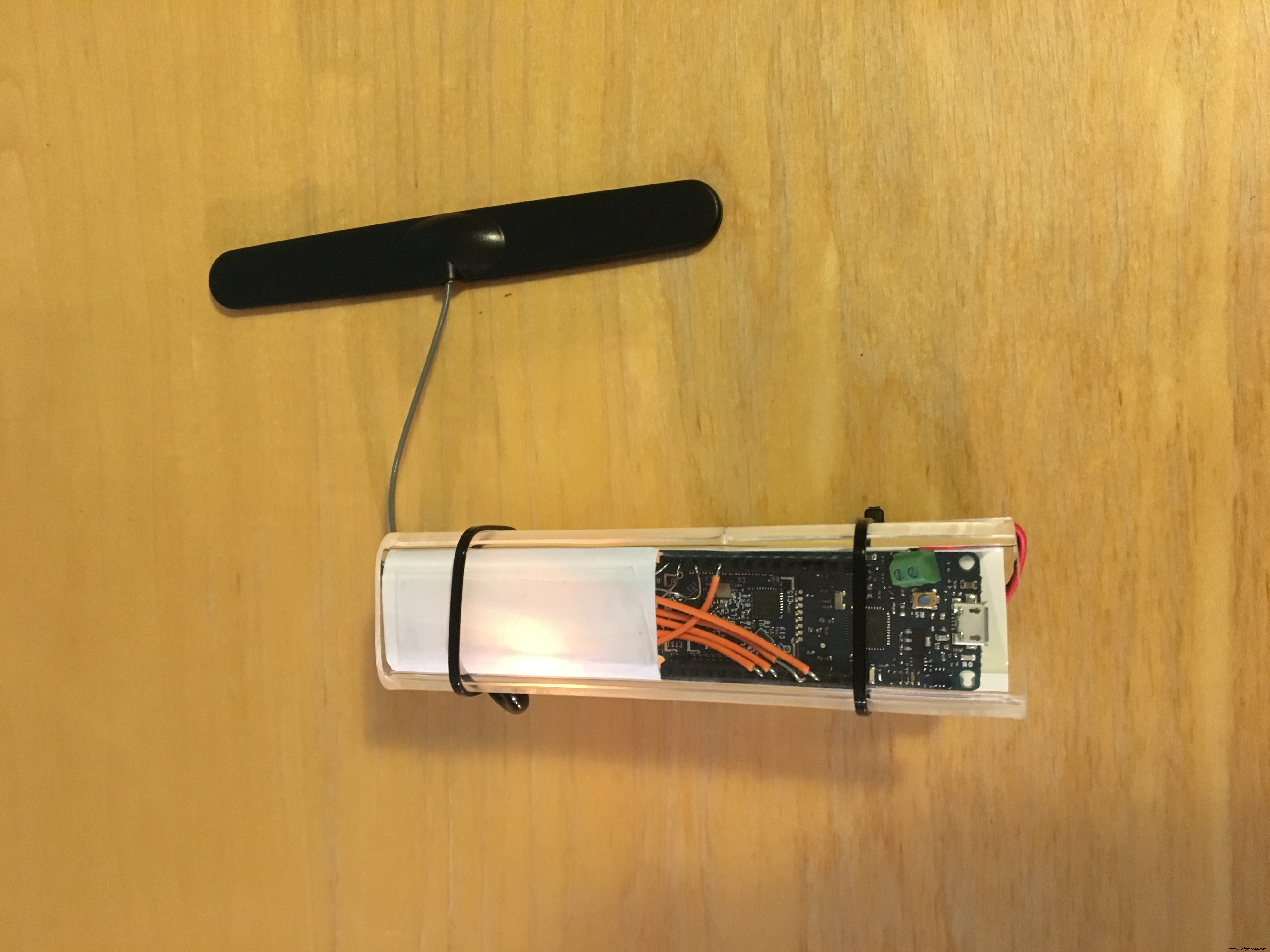 SmartWay: Comprehensive Kit for Vibrating Motor, RGB LED, GPS Module & Arduino MKR Fox 1200 Projects